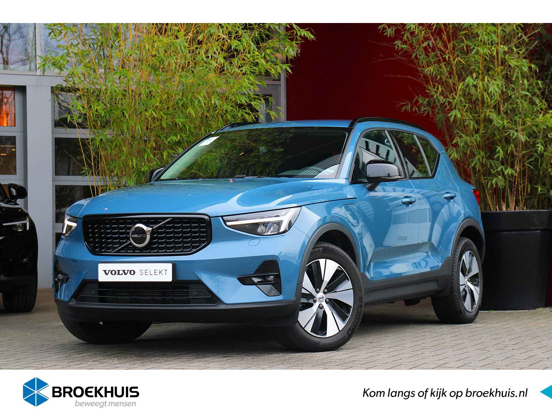 Volvo XC40 T4 Plug-in hybrid Plus Dark MY23! | Camera | Adaptive Cruise | Dodehoeksensoren | Stuur/stoelverwarming | Keyless