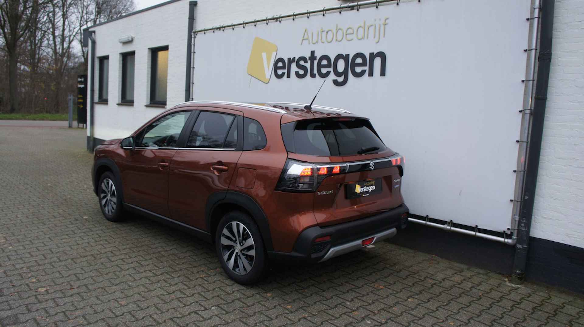 Suzuki S-Cross 1.4 B.jet Style SMART HYBRID 1500 KG AHG - 5/23