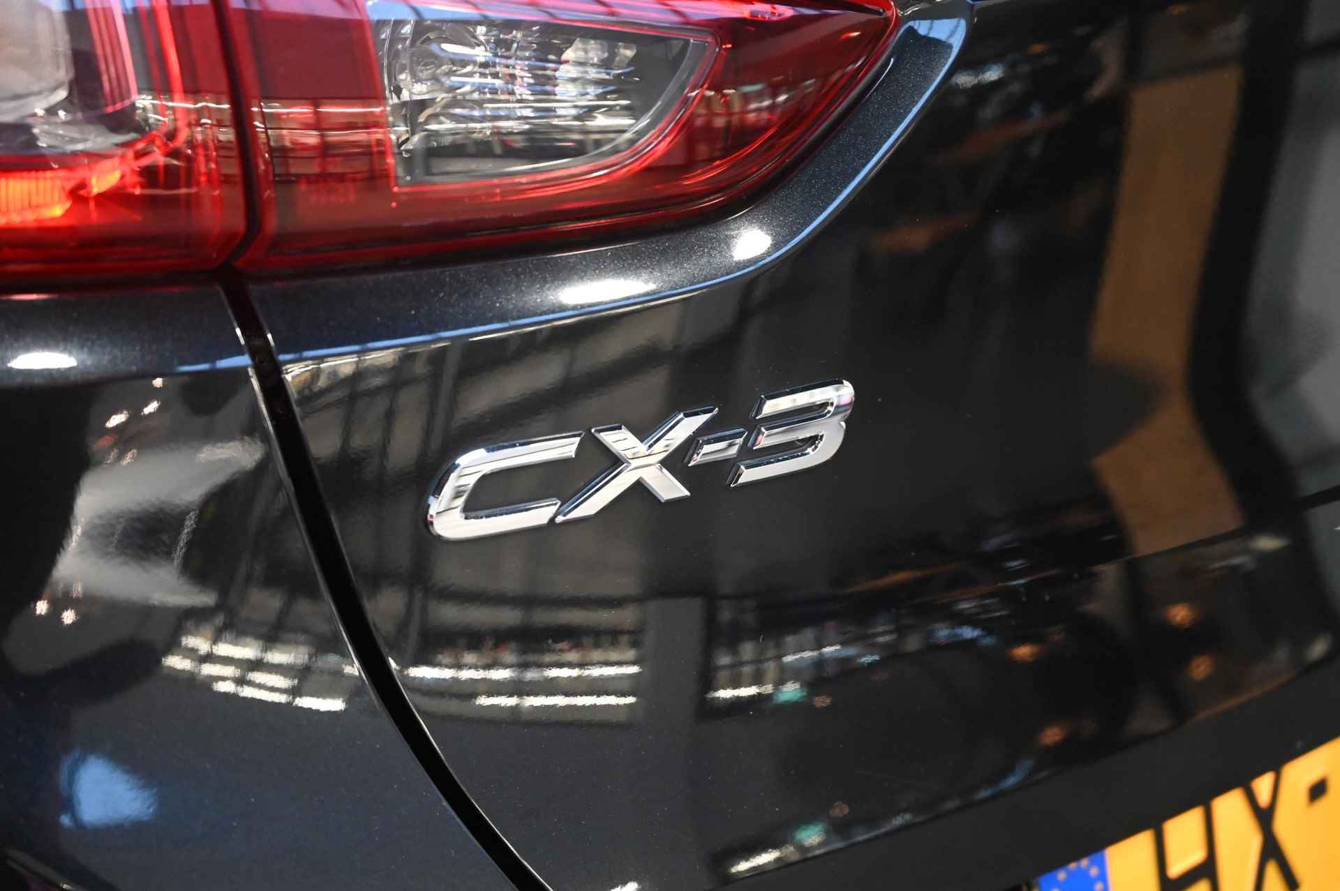 Mazda CX-3 SkyActiv-G 120 6MT GT-M *Wit leder* *Dealer onderhouden* - 9/40