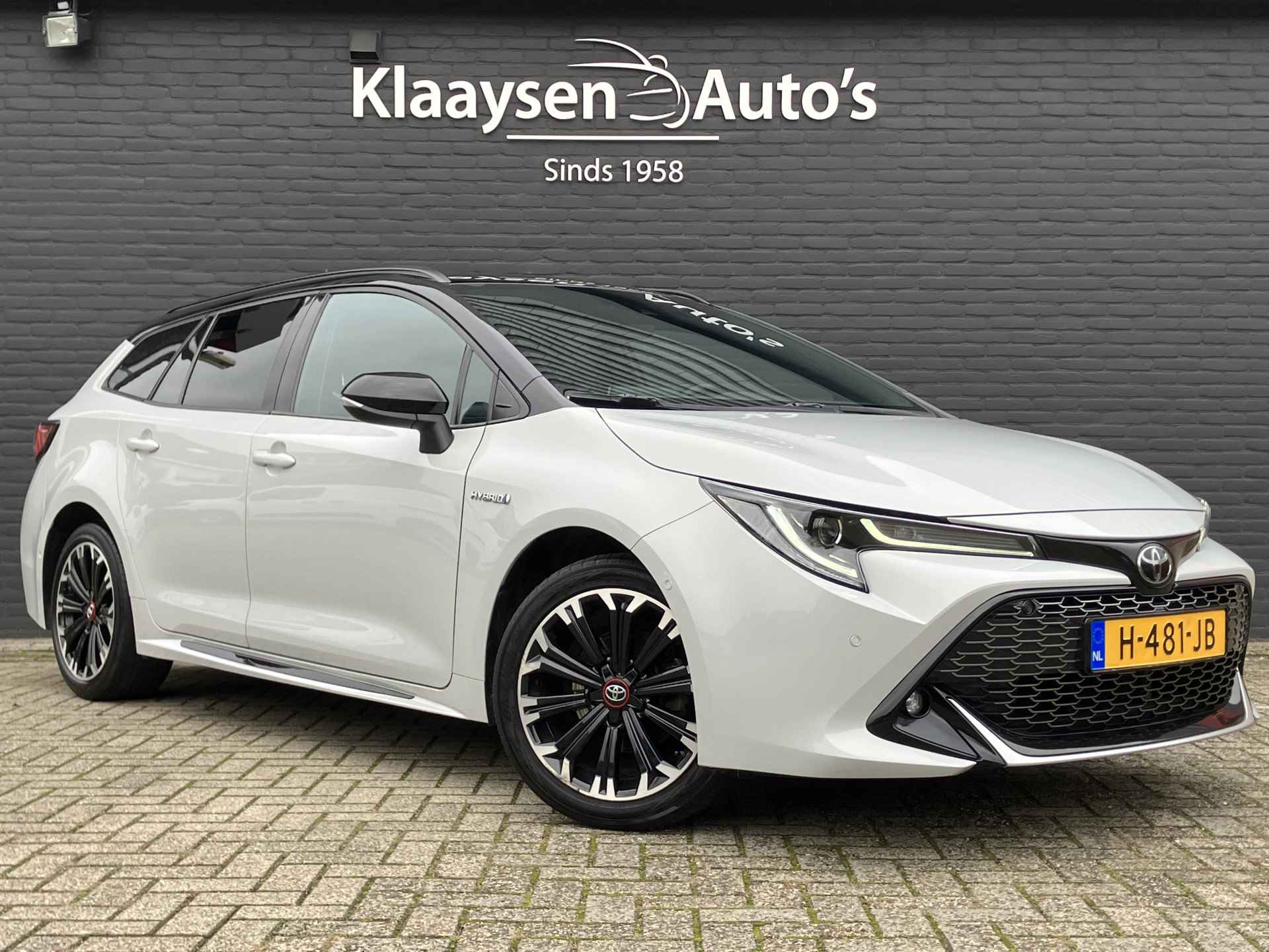 Toyota Corolla Touring Sports 1.8 Hybrid GR-Sport AUT. | 1e eigenaar | dealer onderhouden | two tone metallic | apple carplay | sportstoelen - 4/41