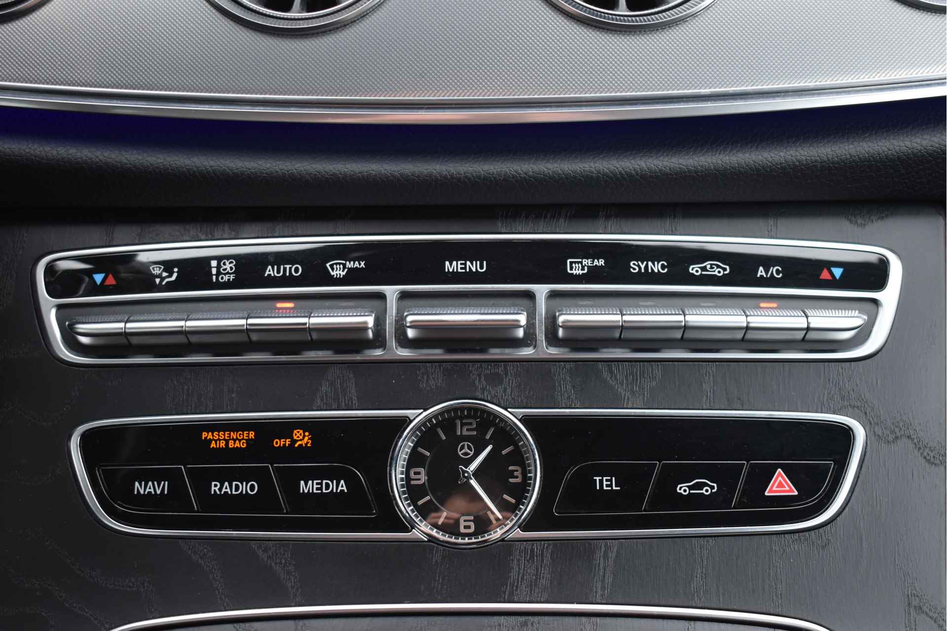 Mercedes-Benz E-Klasse Coupé 200 Edition 1 AMG | Zeer netjes | Burmester | Carplay | Camera | Sfeerverl | Full LED - 21/71