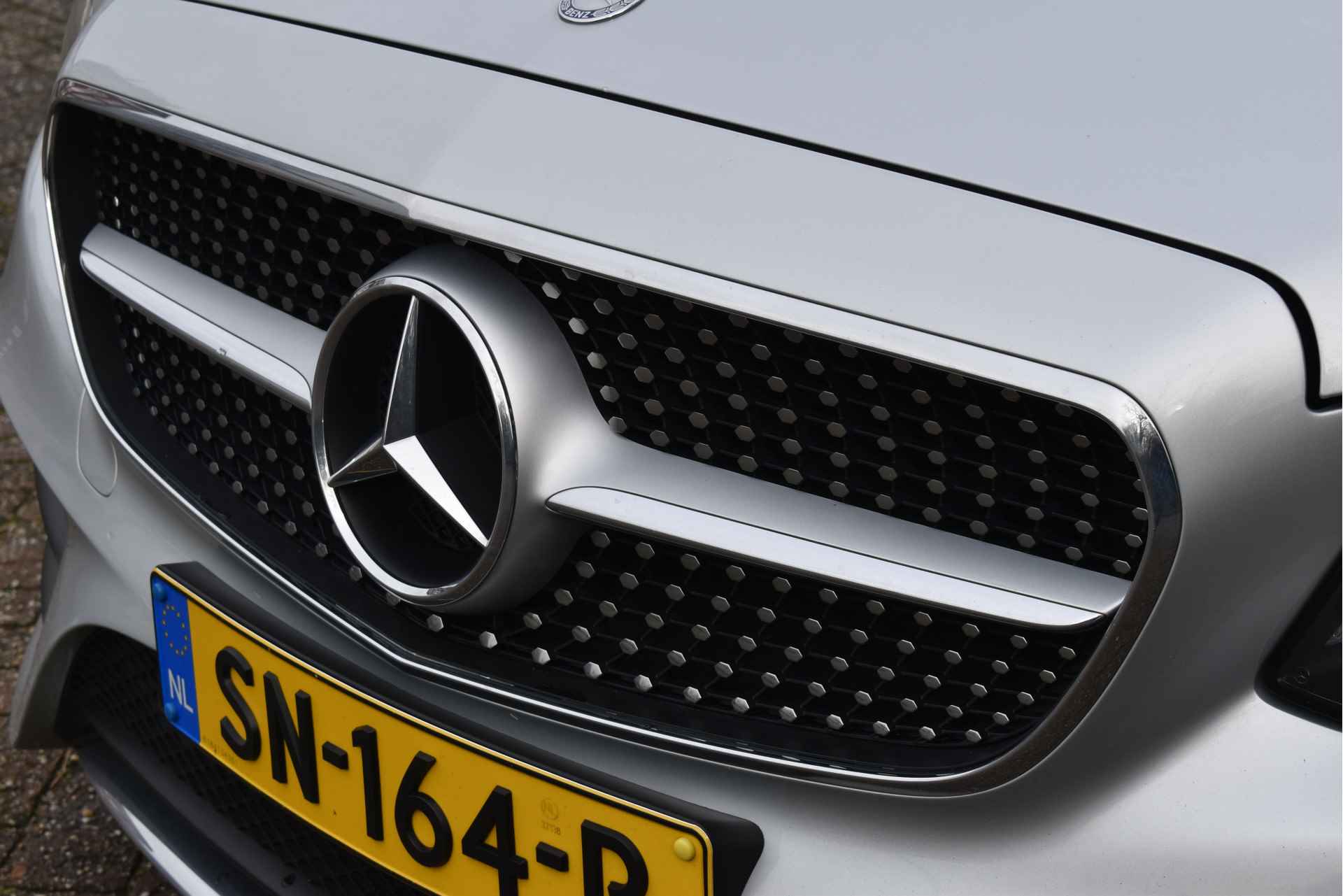Mercedes-Benz E-Klasse Coupé 200 Edition 1 AMG | Zeer netjes | Burmester | Carplay | Camera | Sfeerverl | Full LED - 32/71