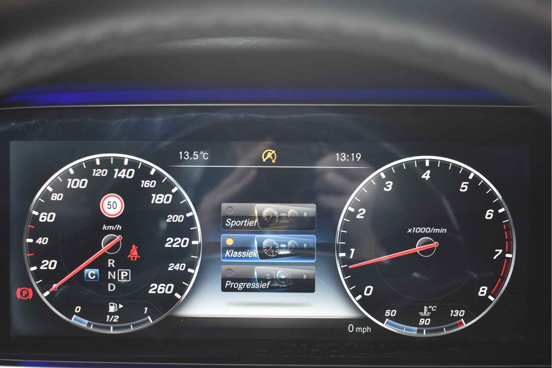 Mercedes-Benz E-Klasse Coupé 200 Edition 1 AMG | Zeer netjes | Burmester | Carplay | Camera | Sfeerverl | Full LED - 47/71