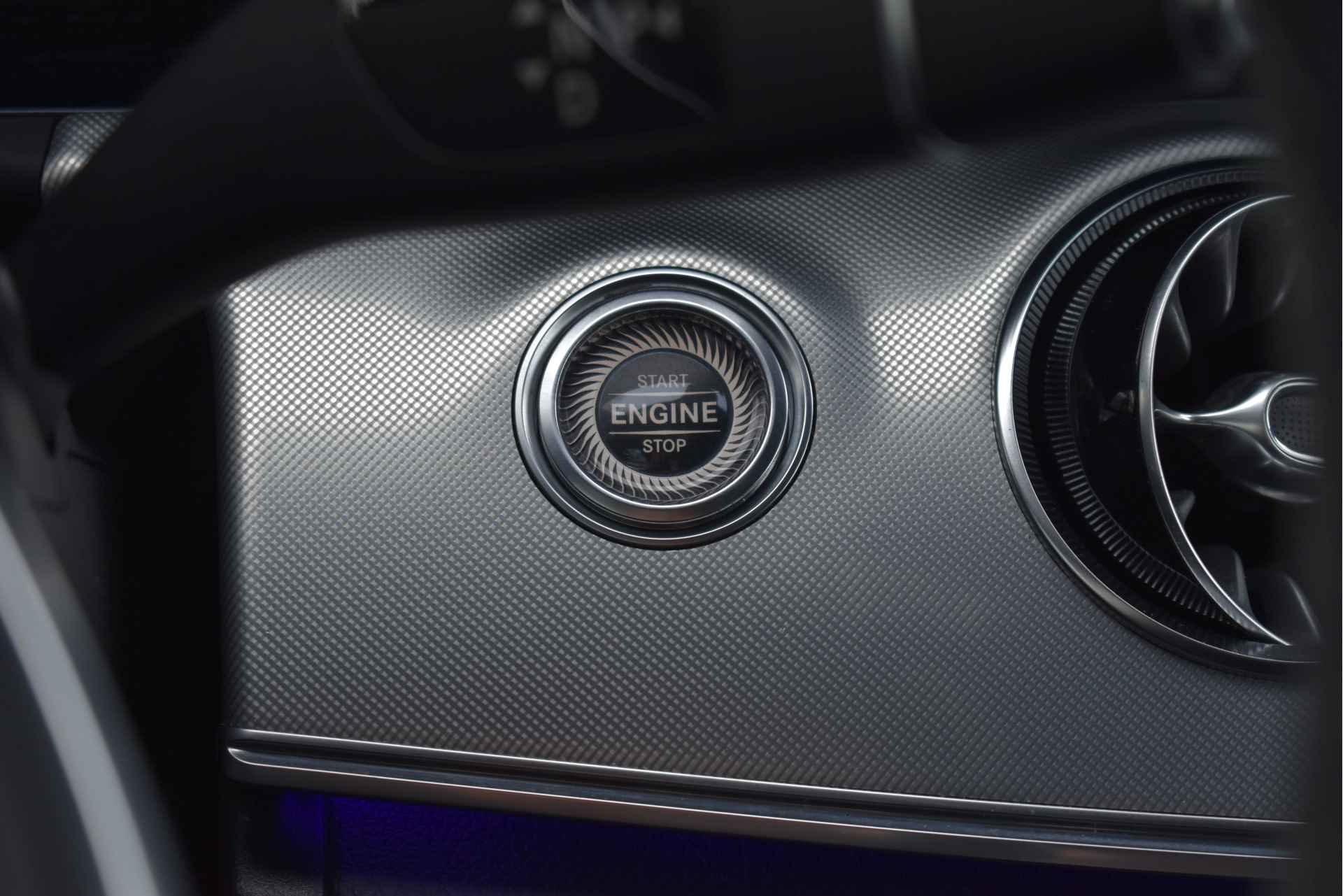 Mercedes-Benz E-Klasse Coupé 200 Edition 1 AMG | Zeer netjes | Burmester | Carplay | Camera | Sfeerverl | Full LED - 51/71