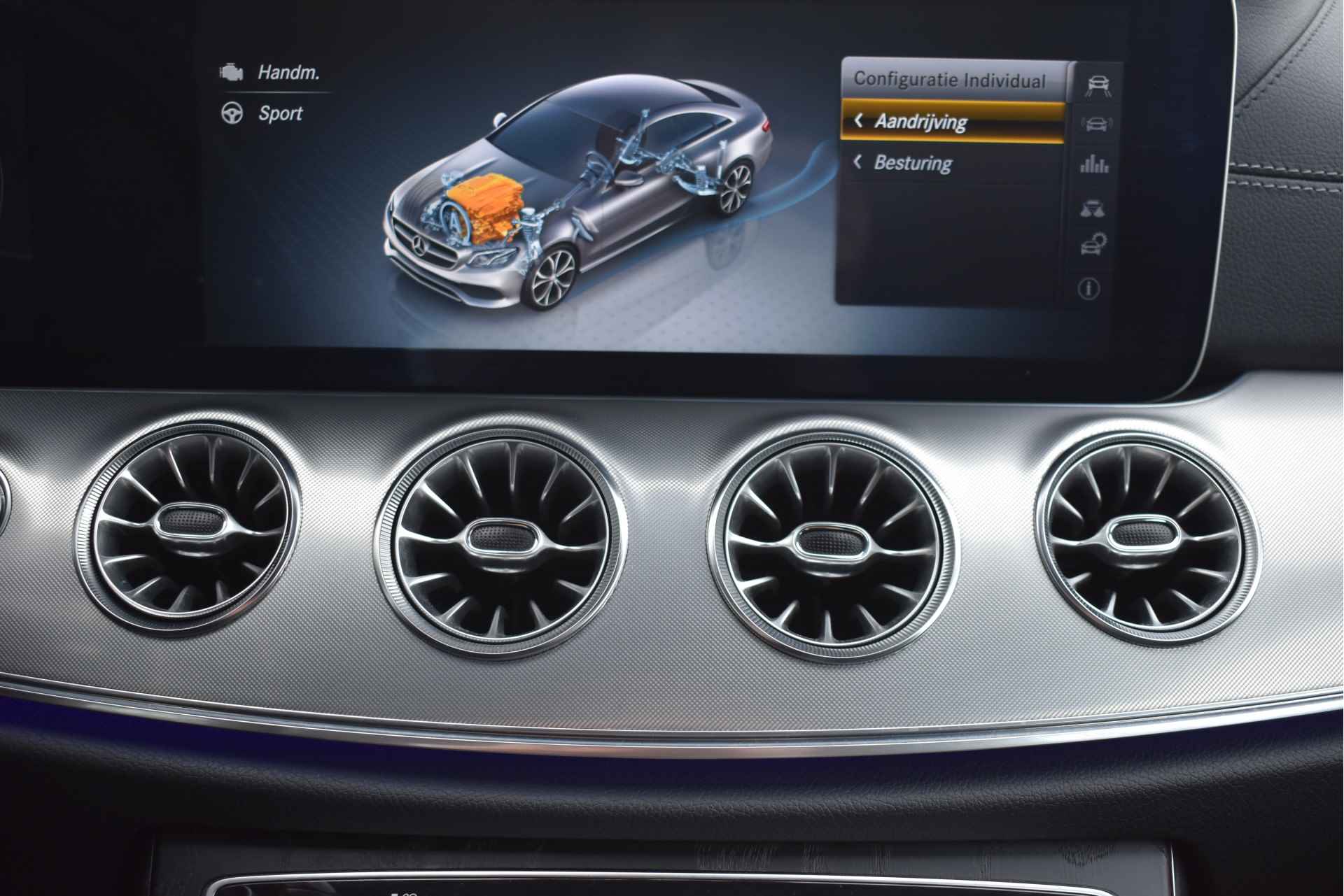 Mercedes-Benz E-Klasse Coupé 200 Edition 1 AMG | Zeer netjes | Burmester | Carplay | Camera | Sfeerverl | Full LED - 69/71