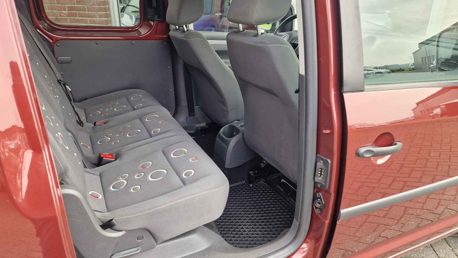 Volkswagen Caddy 1.2 TSI Trendline, Airco, Achterklep, Parkeersensoren - 7/19