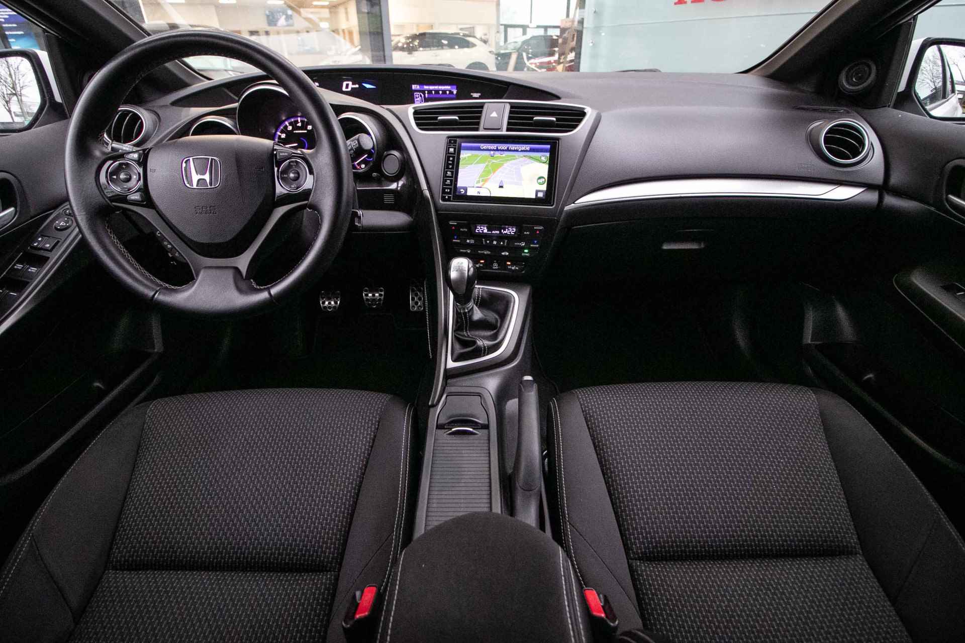 Honda Civic 1.8i Sport -All in rijklaarprijs | Trekhaak | Adas | Dealer ond. | Navi/camera - 14/41