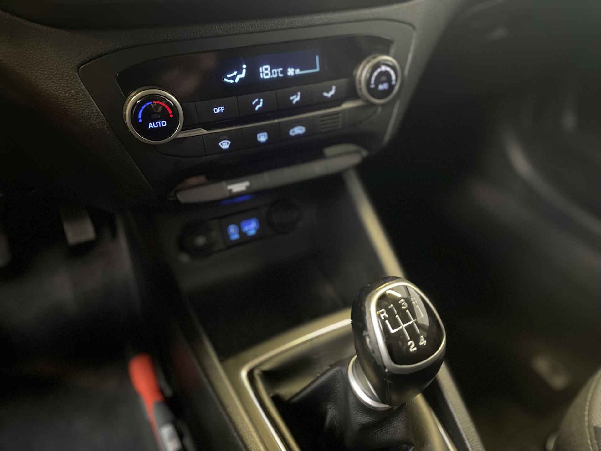 Hyundai i20 1.0 T-GDI Comf.Carplay/Android. - 19/22