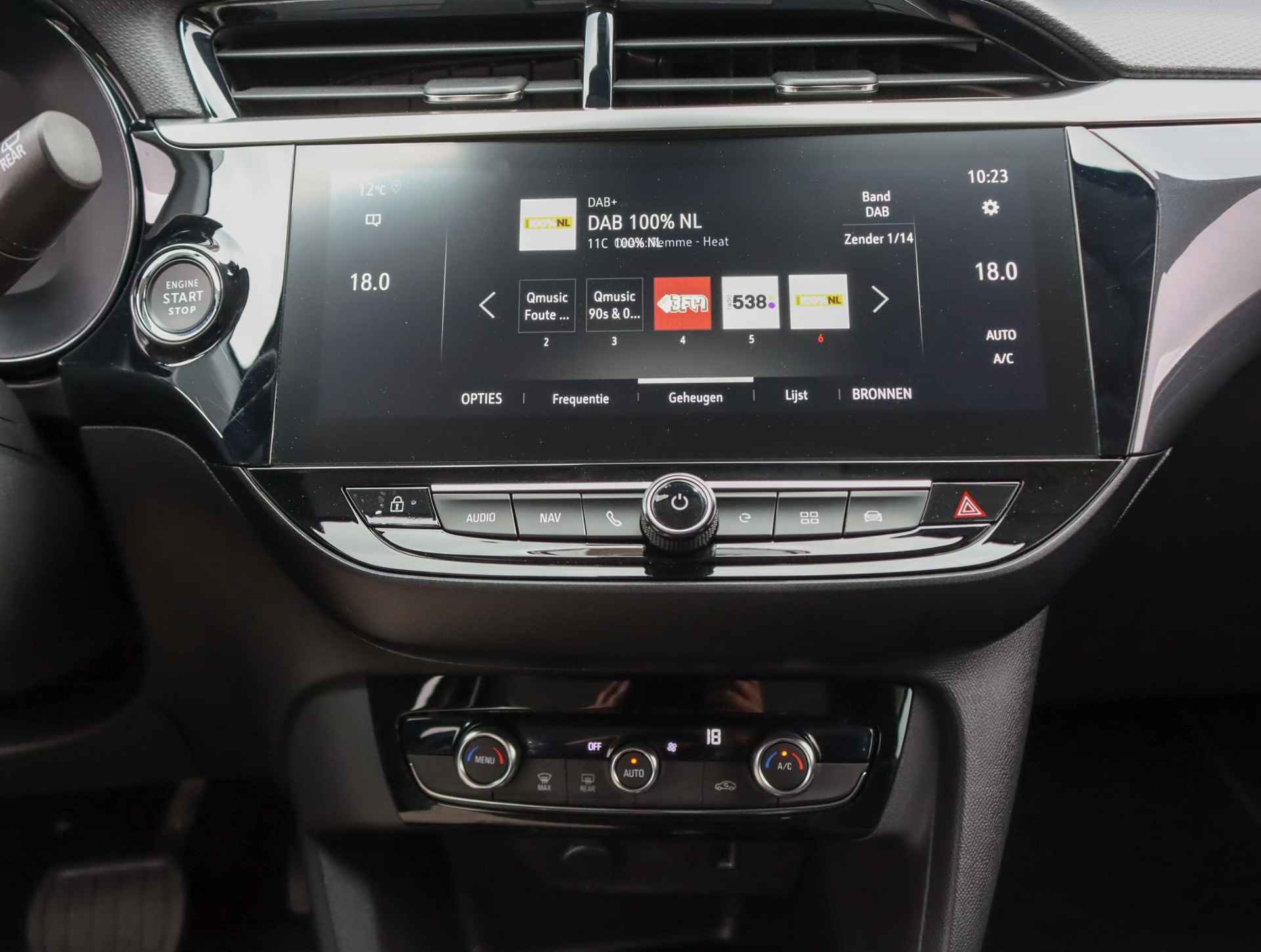Opel Corsa-e Level 3 50 kWh 3-fase (DIRECT rijden!!/Camera/Keyless/NAV./PDC) - 28/42