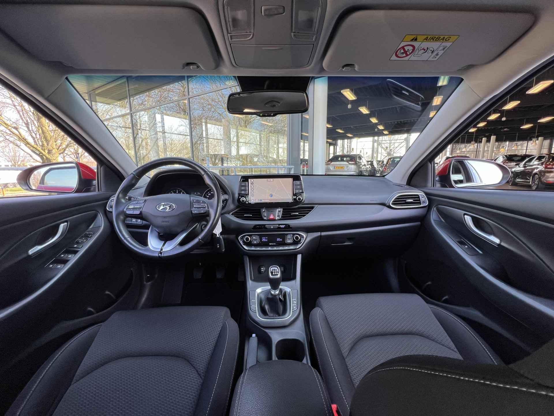 Hyundai i30 1.0 T-GDI 120 First Edition | Trekhaak | Navigatie | Cruise Control | Achteruitrijcamera - 9/29