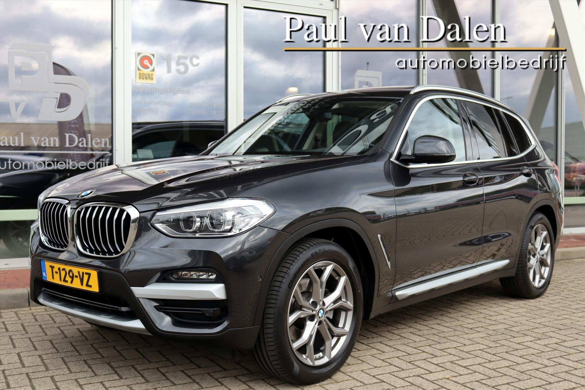 BMW X3 (g01) XDRIVE 2.0i 184PK  AUT(8) HIGH EXEC. X-LINE  Navi | Panodak | Trekhaak | Sfeerverl. | Harman Kardon | Digitaal Cockpit |