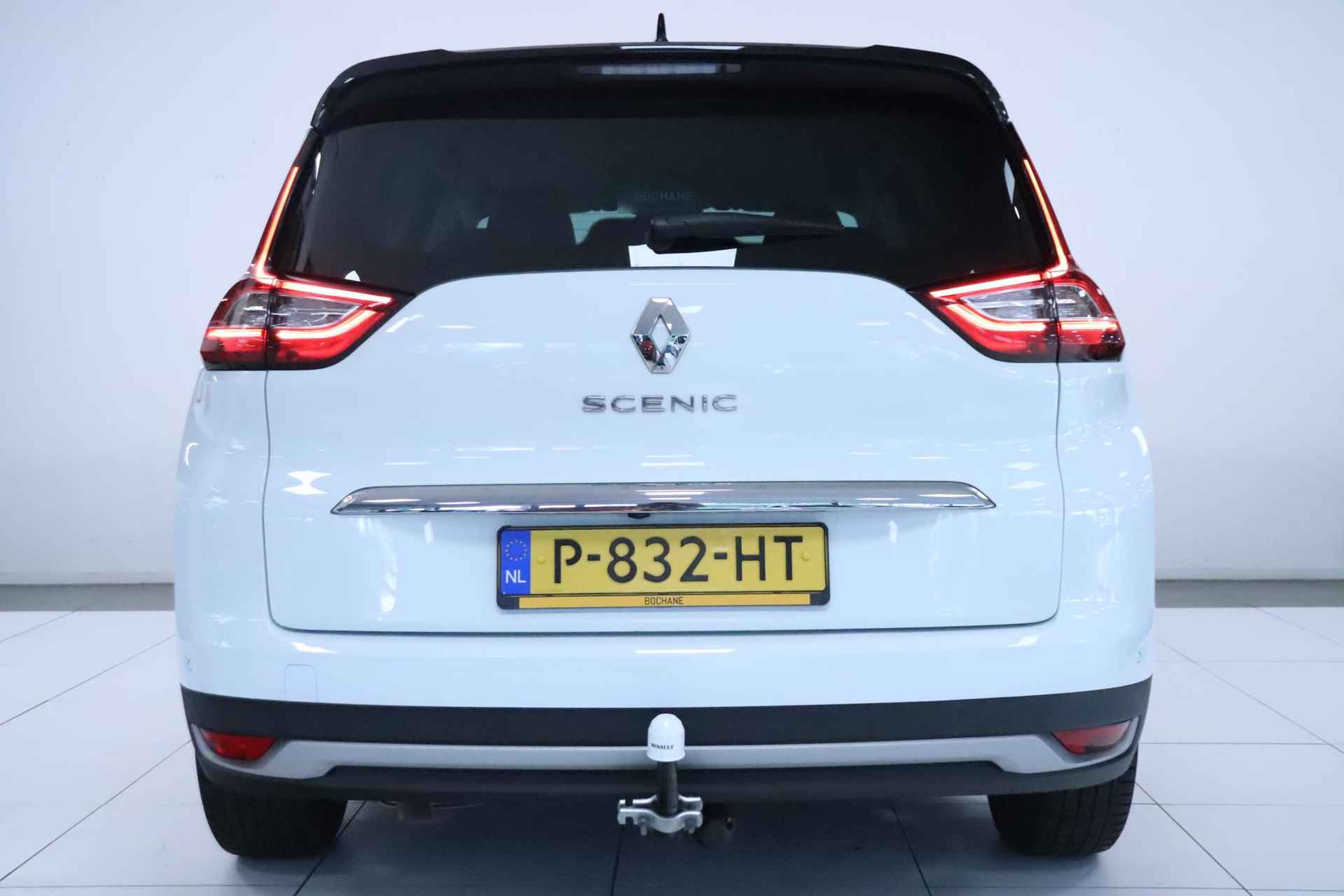 Renault Grand Scénic 1.3 TCe 140 EDC Intens 7p. | Automaat | Navi | PDC + camera | Trekhaak | LMV | Cruise | Bluetooth | - 32/36