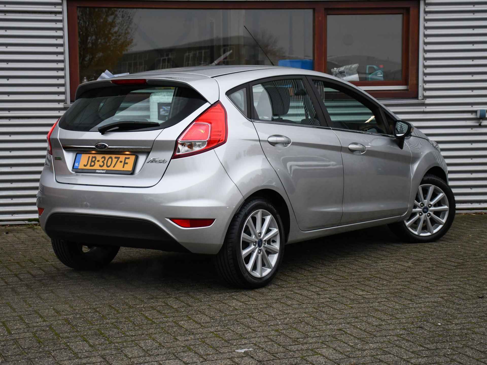 Ford Fiesta Titanium 1.0 EcoBoost 100pk NAVI | USB | AIRCO | 12MND GARANTIE - 4/26