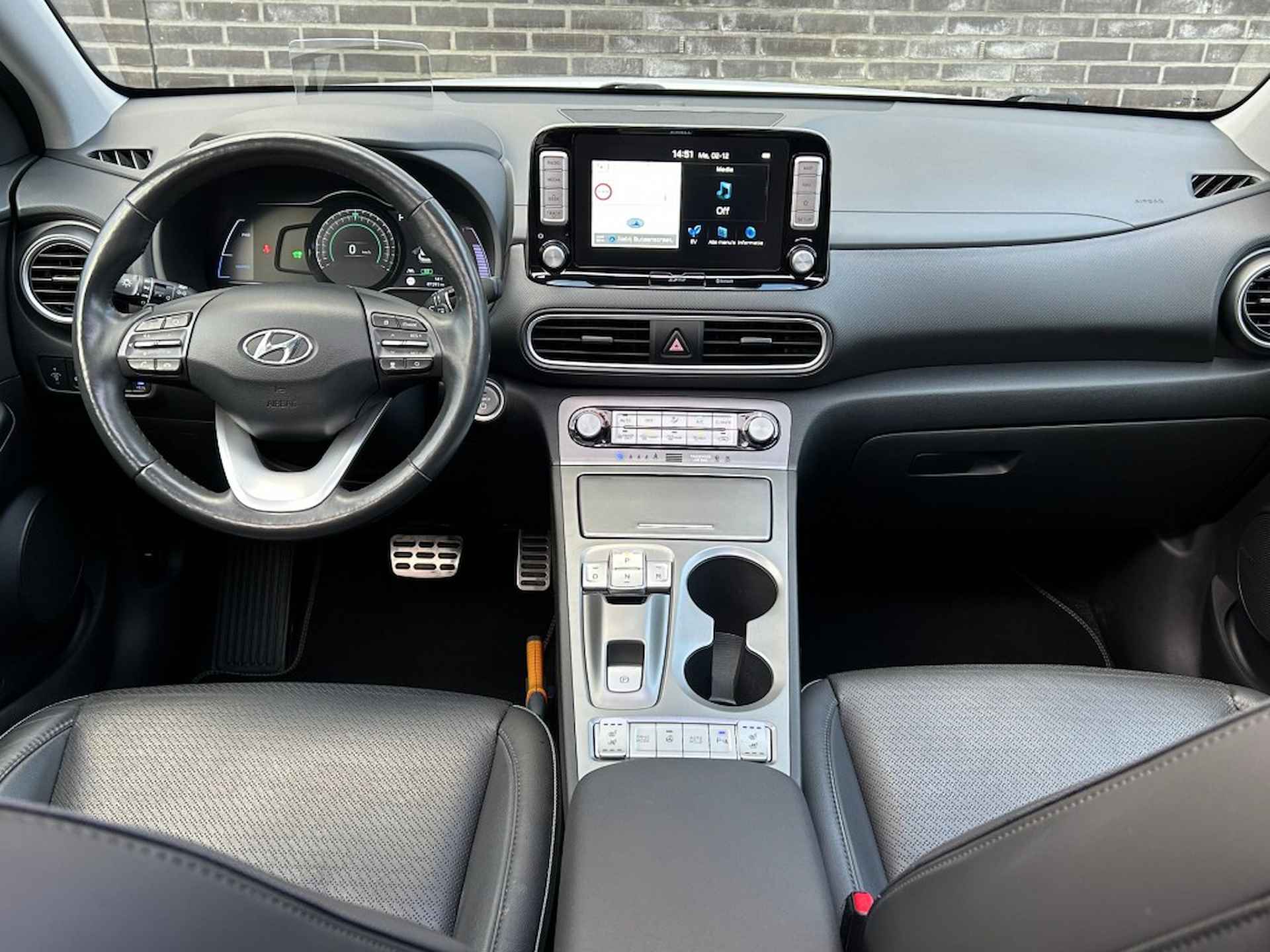 HYUNDAI Kona EV Premium 64kWh - Open Dak - Dodehoeksensor - Stoelventilatie - 3/24