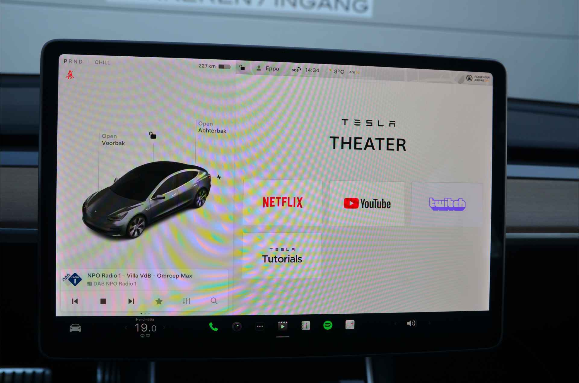 Tesla Model 3 Long Range AWD 75 kWh Trekhaak (1.000kg), 19" wielen - 25/33