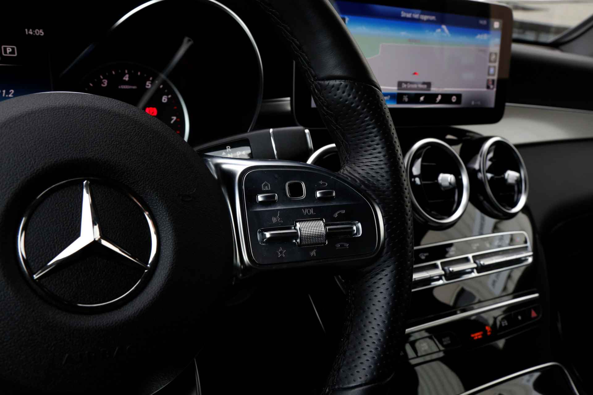 Mercedes-Benz GLC Coupé 300e 4MATIC AMG Plug in Hybride 9G-Aut.*BTW*Perfect Onderh.*Facelift*AMG Ext/int/Diamond Grille/Sport Leder/Stoelverw./Nav - 39/62