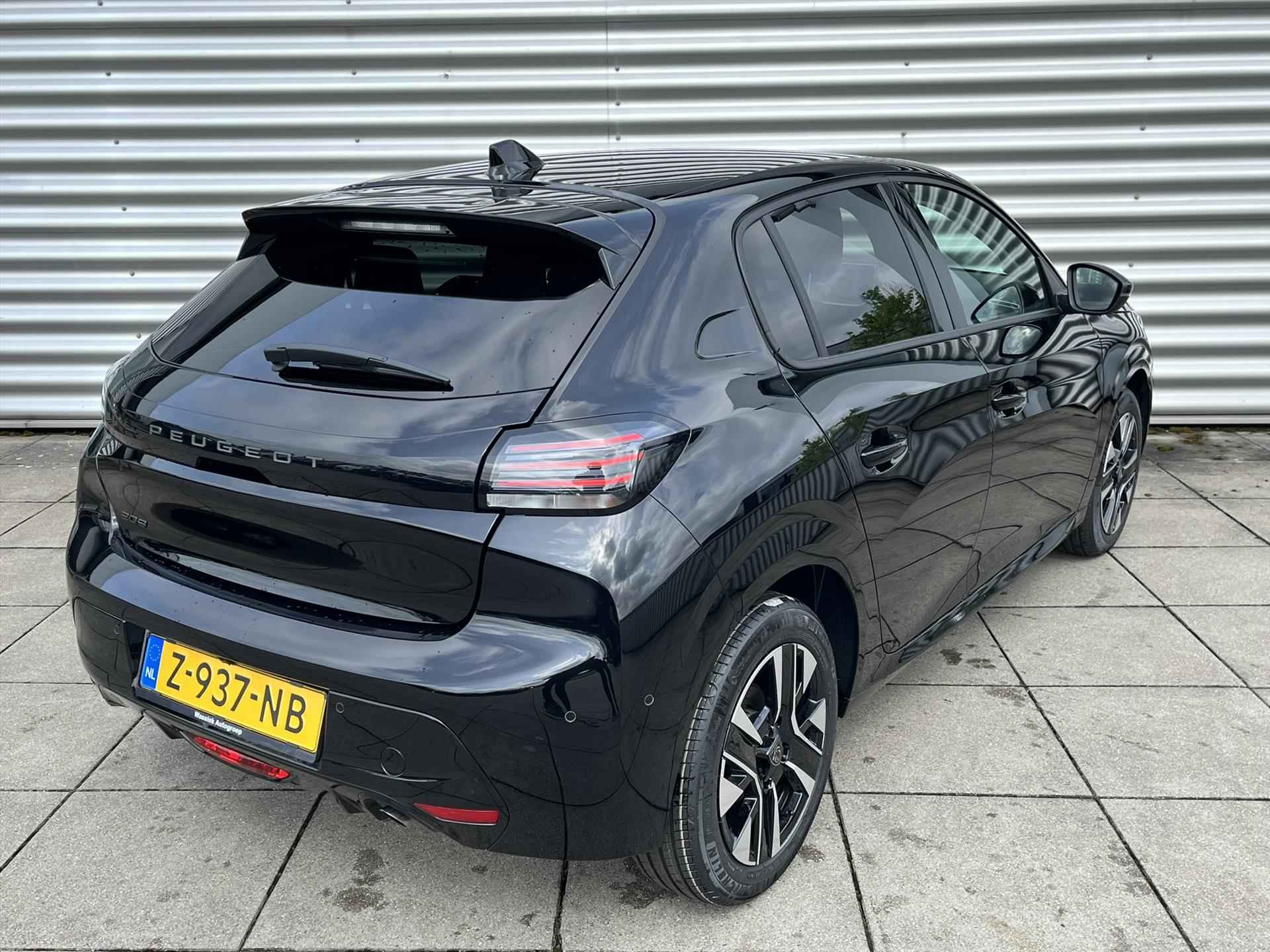 PEUGEOT 208 1.2 PureTech 100pk Allure | Navigatie | Climate Control | Stoel Verwarming - 3/30