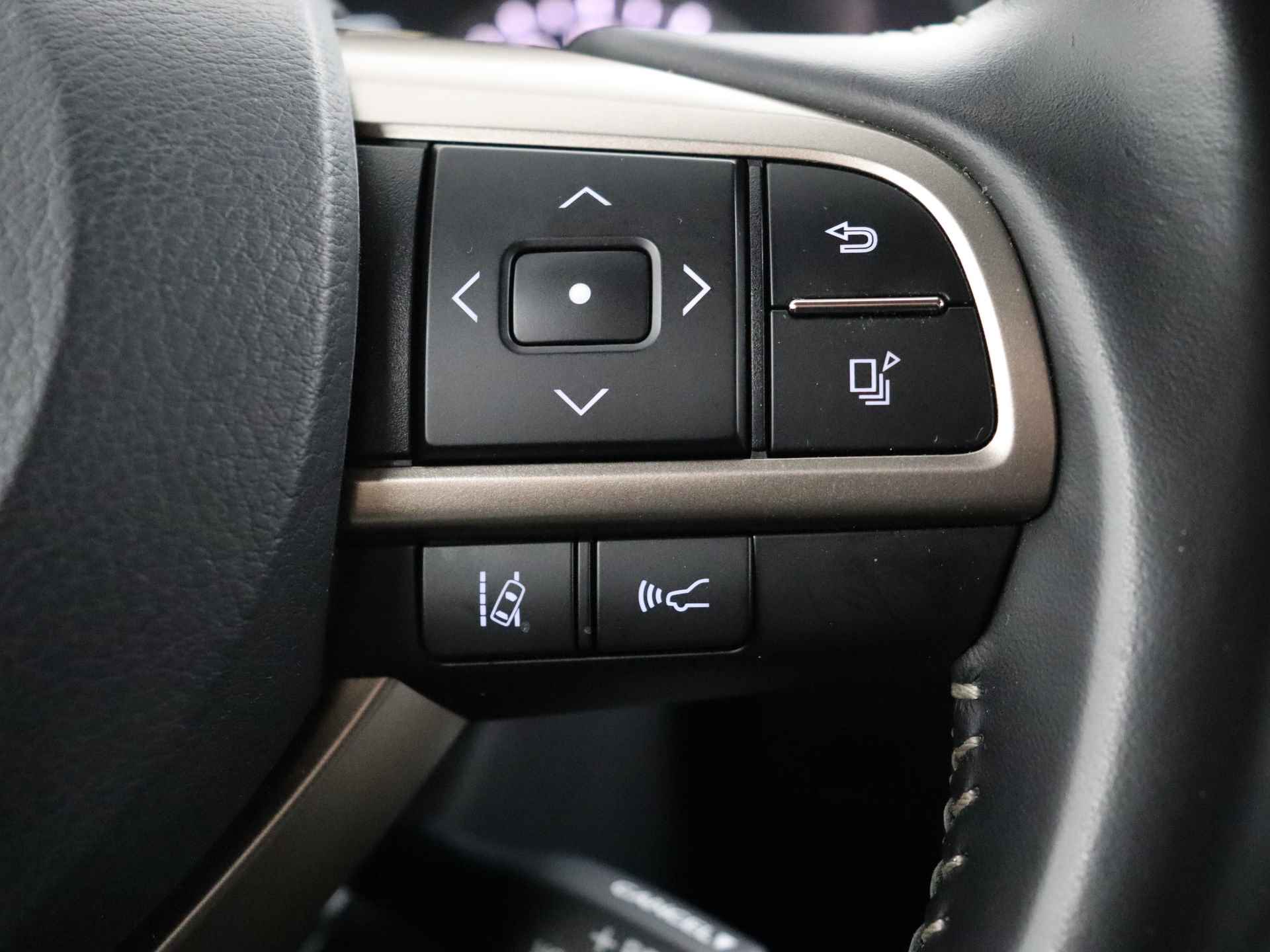 Lexus RX 450h AWD Executive Line Limited | Safety System+ | Premium Navigatie | Stoelverwarming en -ventilatie | - 18/60