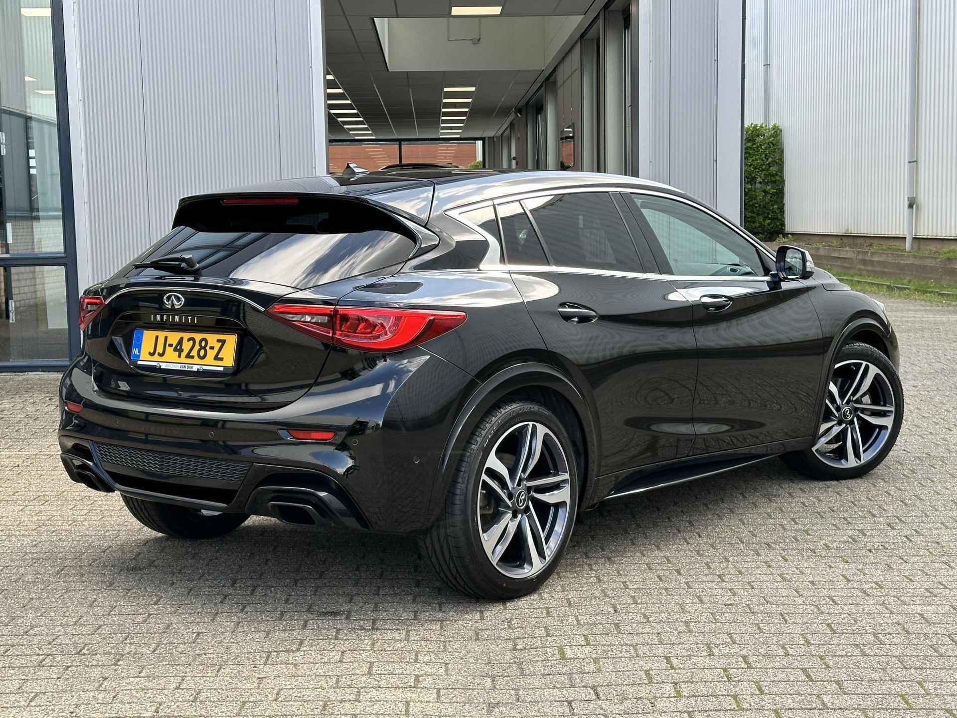 Mercedes-Benz GLA-klasse 2.0t 211pk Sport AWD Infiniti Q30 2.0t 211pk Sport AWD !! NIEUWJAARSDEAL !! - 2/57