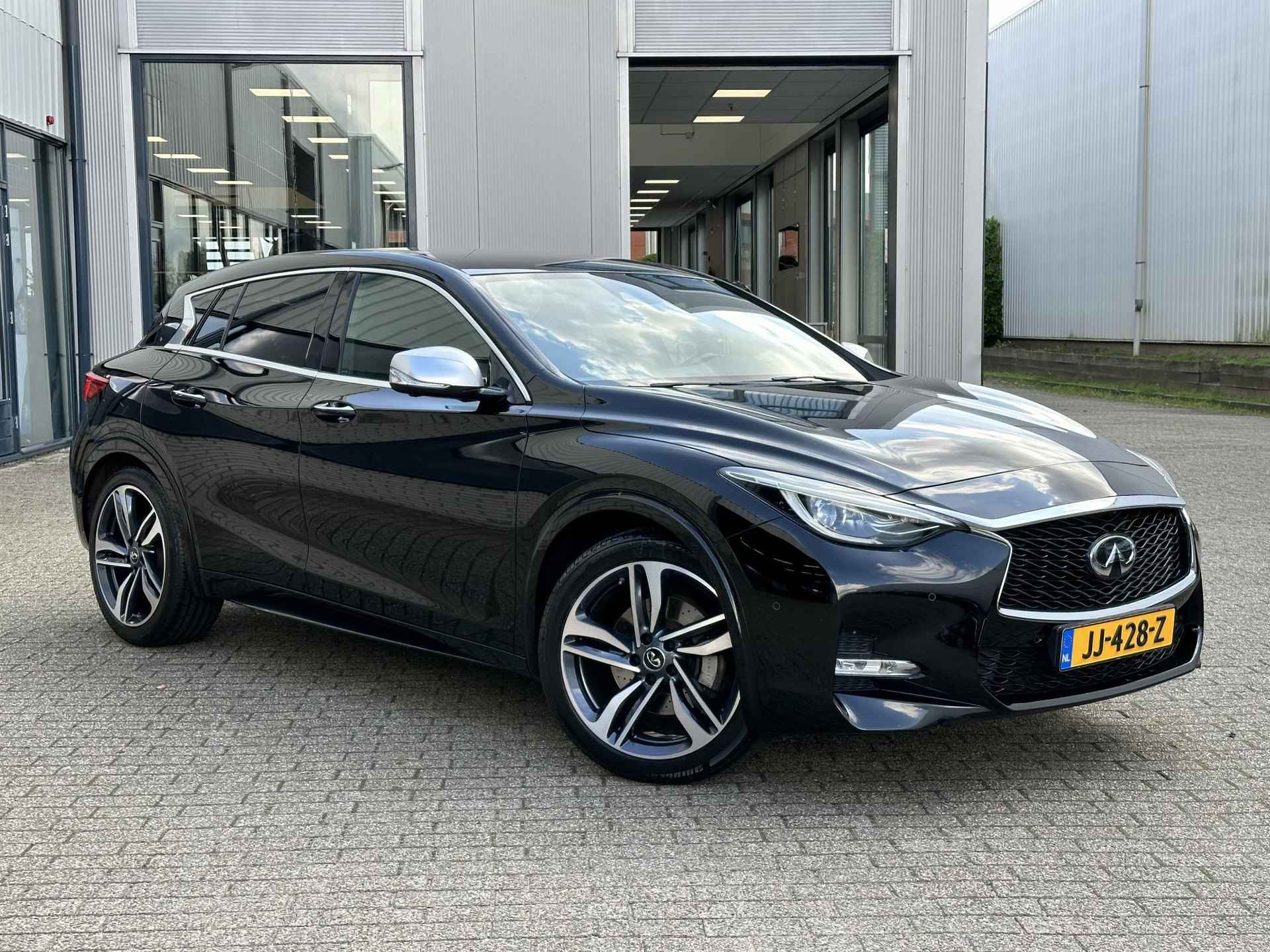 Mercedes-Benz GLA-klasse 2.0t 211pk Sport AWD Infiniti Q30 2.0t 211pk Sport AWD !! NIEUWJAARSDEAL !! - 22/57