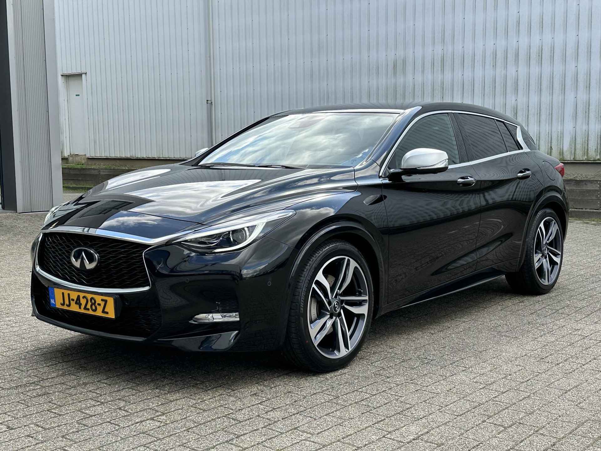 Mercedes-Benz GLA-klasse 2.0t 211pk Sport AWD Infiniti Q30 2.0t 211pk Sport AWD !! NIEUWJAARSDEAL !! - 45/57