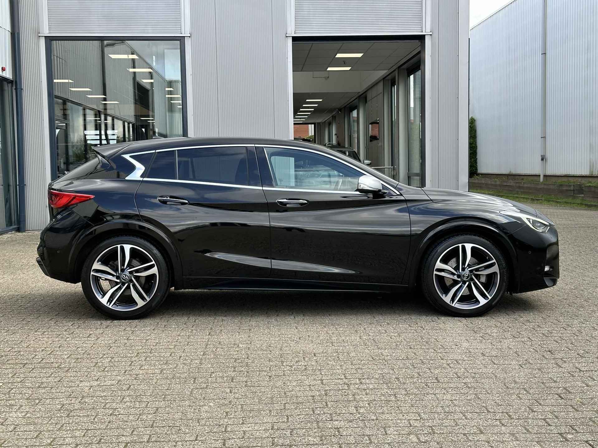 Mercedes-Benz GLA-klasse 2.0t 211pk Sport AWD Infiniti Q30 2.0t 211pk Sport AWD !! NIEUWJAARSDEAL !! - 48/57