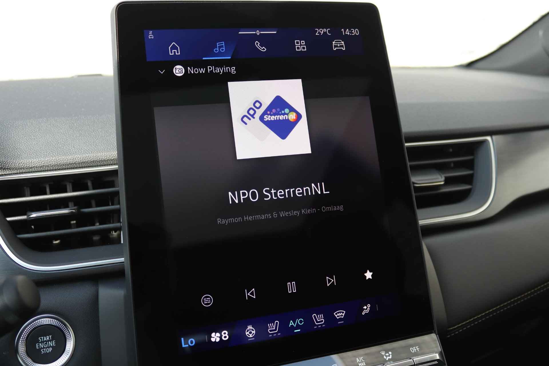 Renault Symbioz 1.6 E-Tech hybrid 145 iconic | Apple Carplay/Android Auto | Stoel+Stuurverwarming | Elektrische achterklep | 360 graden camera | - 35/41