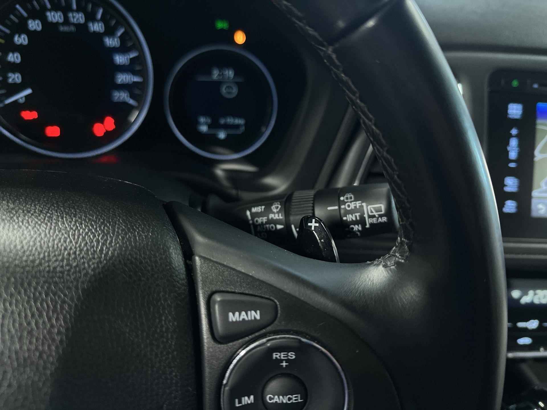 Honda HR-V 1.5 i-VTEC Executive Automaat - 33/40