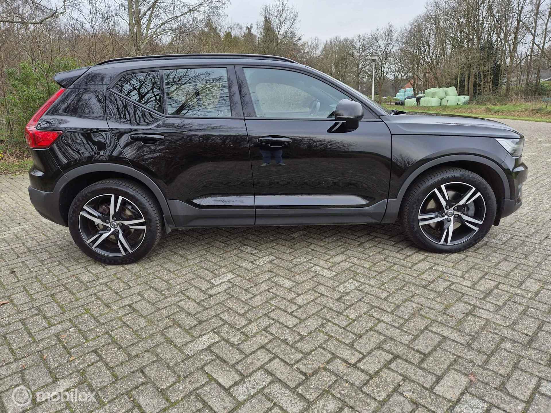 Volvo XC40 1.5 T5 Twin Engine R-Design - 10/39