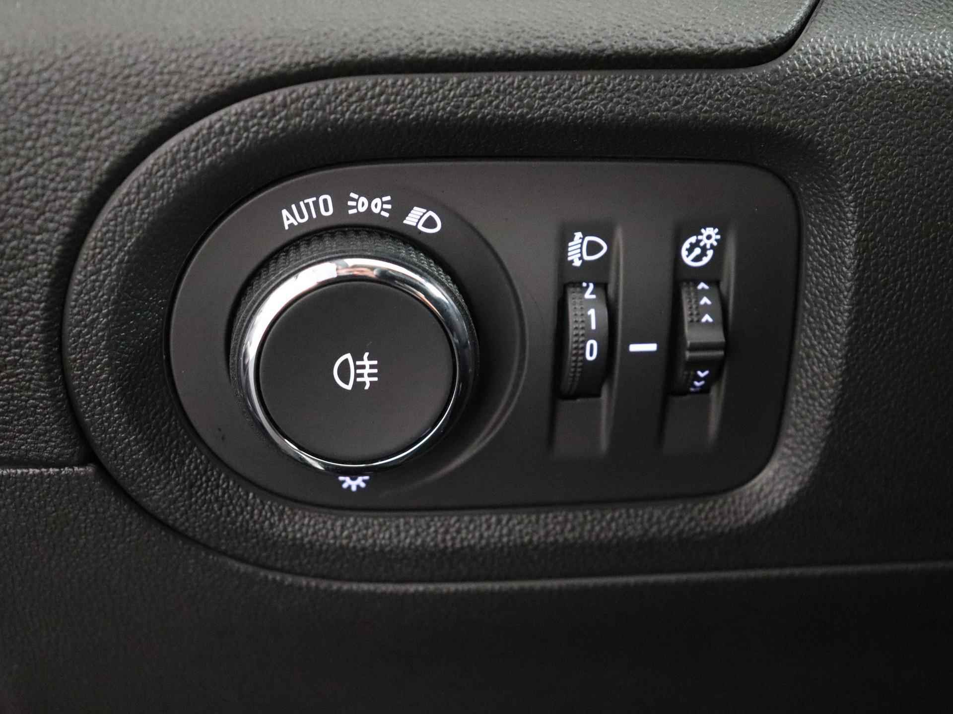 Opel Grandland X 1.2 Turbo Business Executive Climate Control | Navigatie | Trekhaak - 21/35