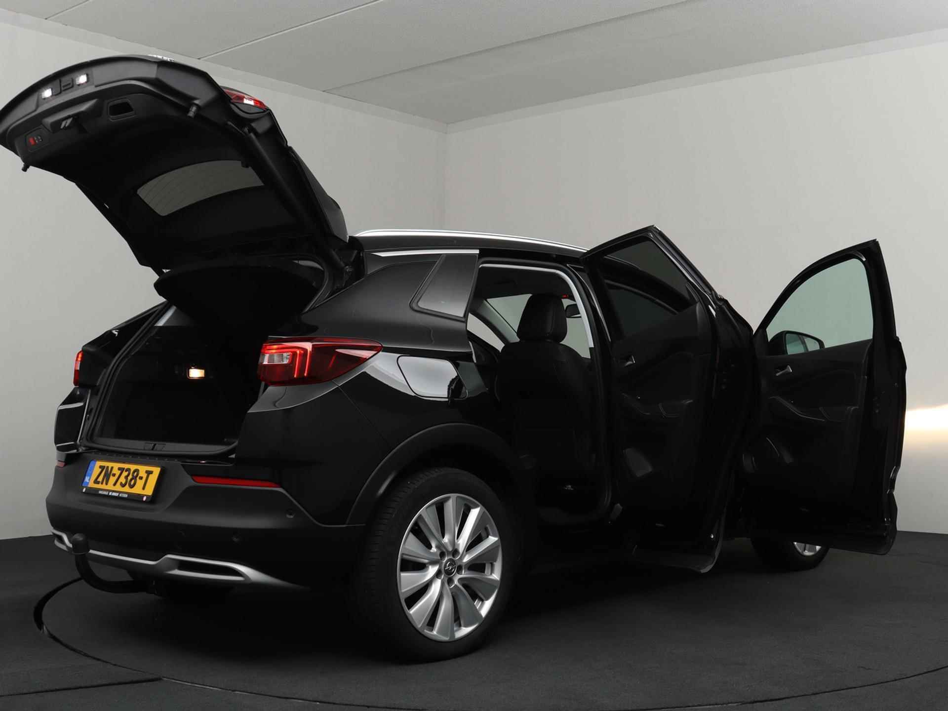 Opel Grandland X 1.2 Turbo Business Executive Climate Control | Navigatie | Trekhaak - 30/35