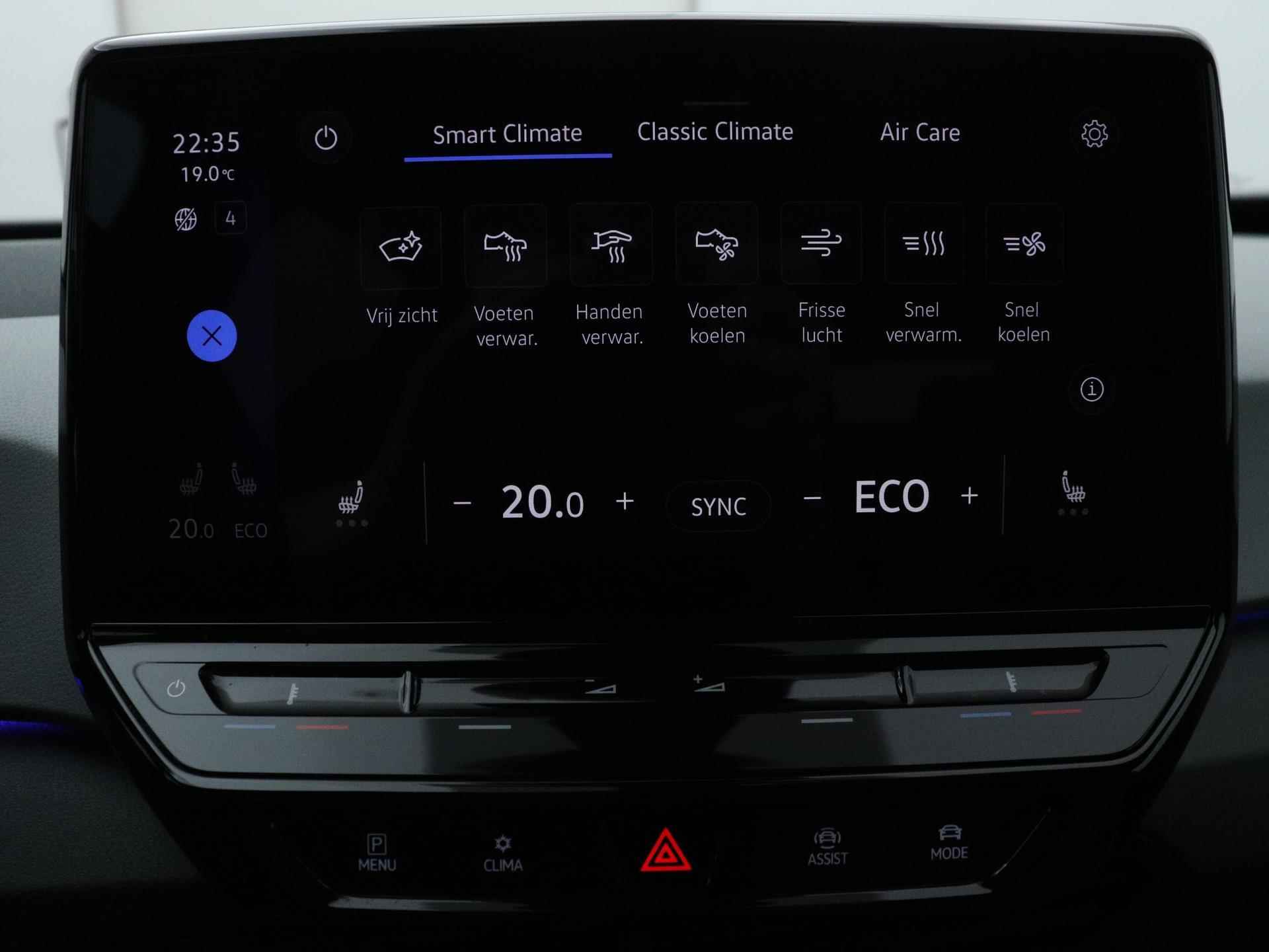 Volkswagen ID.3 First Plus 58 kWh 204 PK | Automaat | Navigatie | Camera | Adaptive Cruise Control | Climate Control | Stoelverwarming | Parkeersensoren | LED | Lichtmetalen velgen | Privacy glass | - 13/22