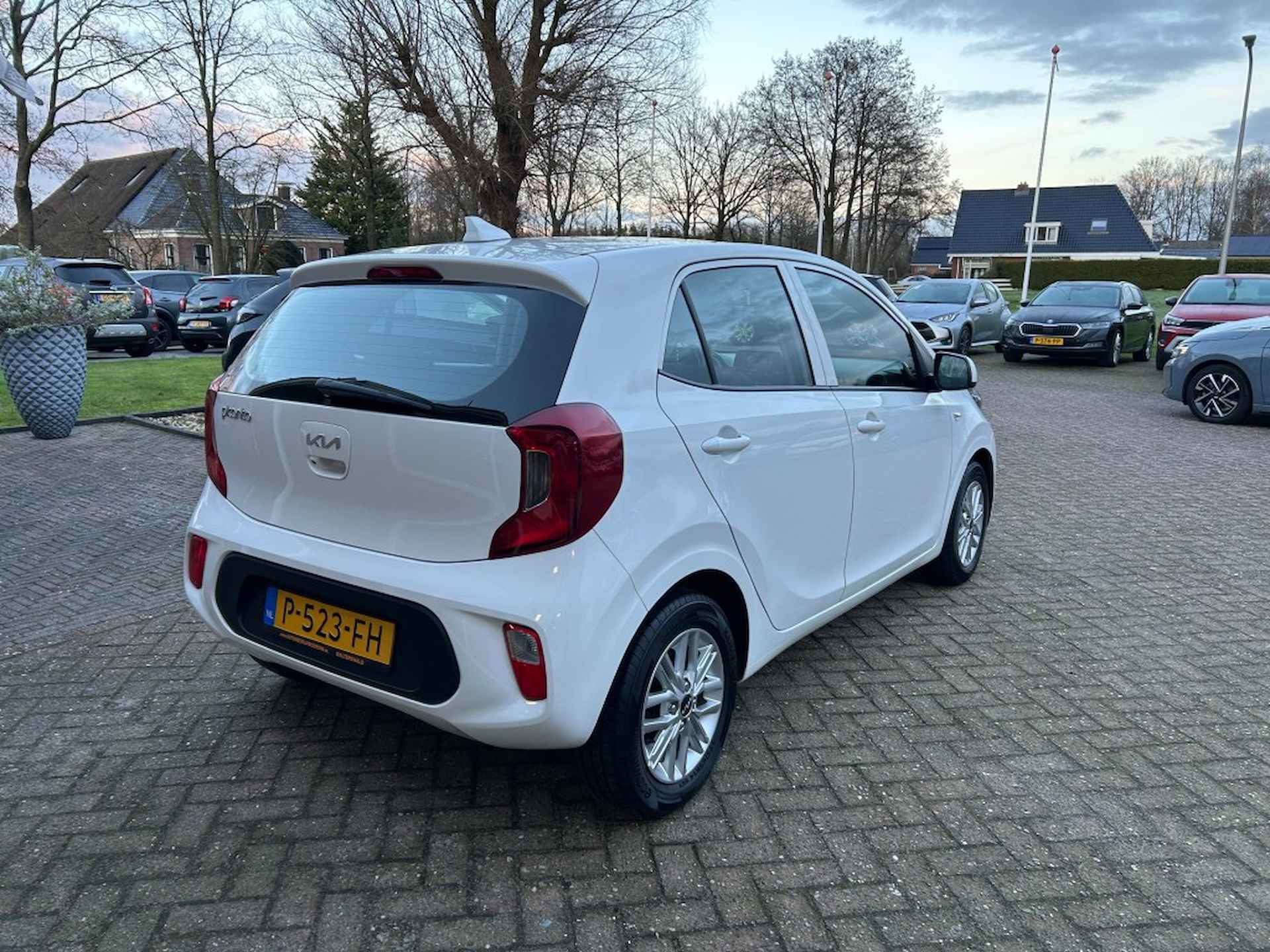 KIA Picanto 1.0 DPI DYNAMICLINE 5-DRS LUXE UITVOERING! - 3/39