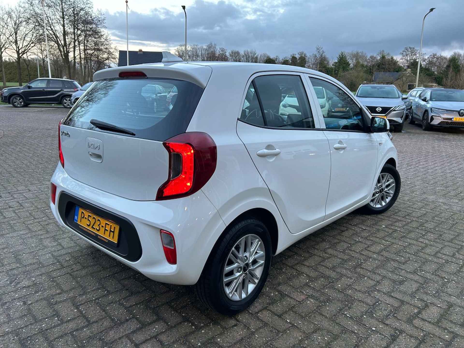 KIA Picanto 1.0 DPI DYNAMICLINE 5-DRS LUXE UITVOERING! - 16/39