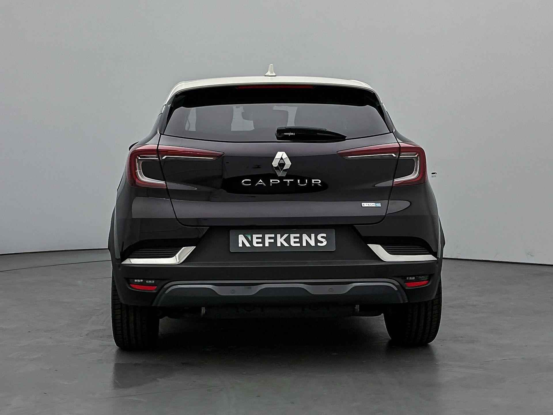 Renault Captur SUV Edition One 160 pk Automaat | Navigatie | Achteruitrijcamera | Parkeersensoren Voor en Achter | Keyless Entry/Start | Verwarmde Voorstoelen | Premium Audio Installatie | LED Koplampen | Dodehoek Detectie | Climate Control | 18" Lichtmetalen Velgen | Apple Carplay/Android Auto | - 8/39