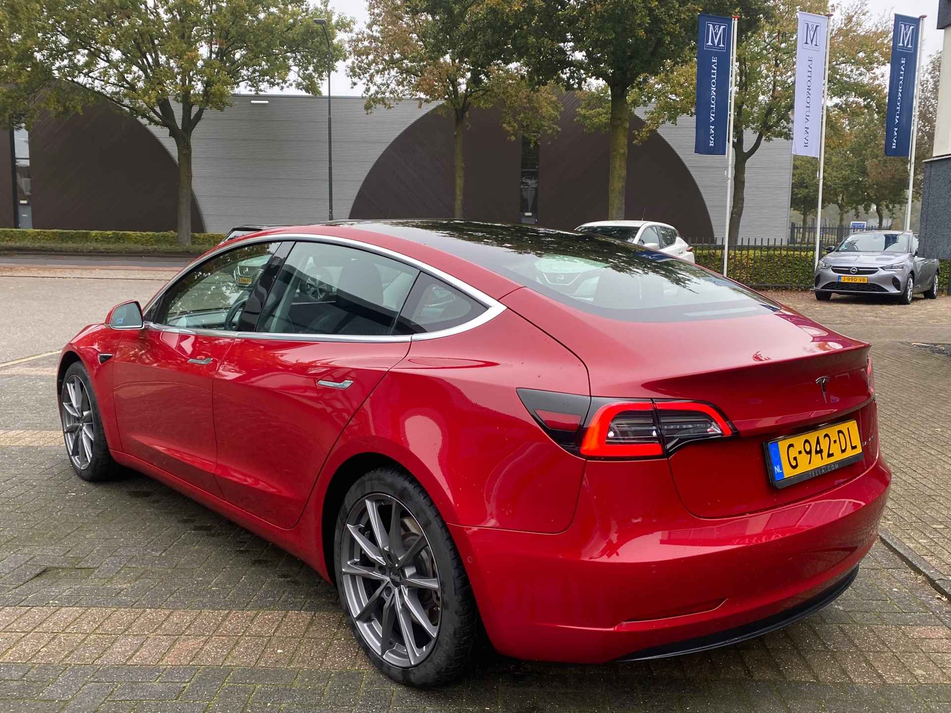 Tesla Model 3 Long Range AWD 75 kWh | ORG. NL. NAP KM | 1E EIGENAAR | AUTOPILOT | RIJKLAARPRIJS INCL. 12 MND. BOVAGGARANTIE - 6/27