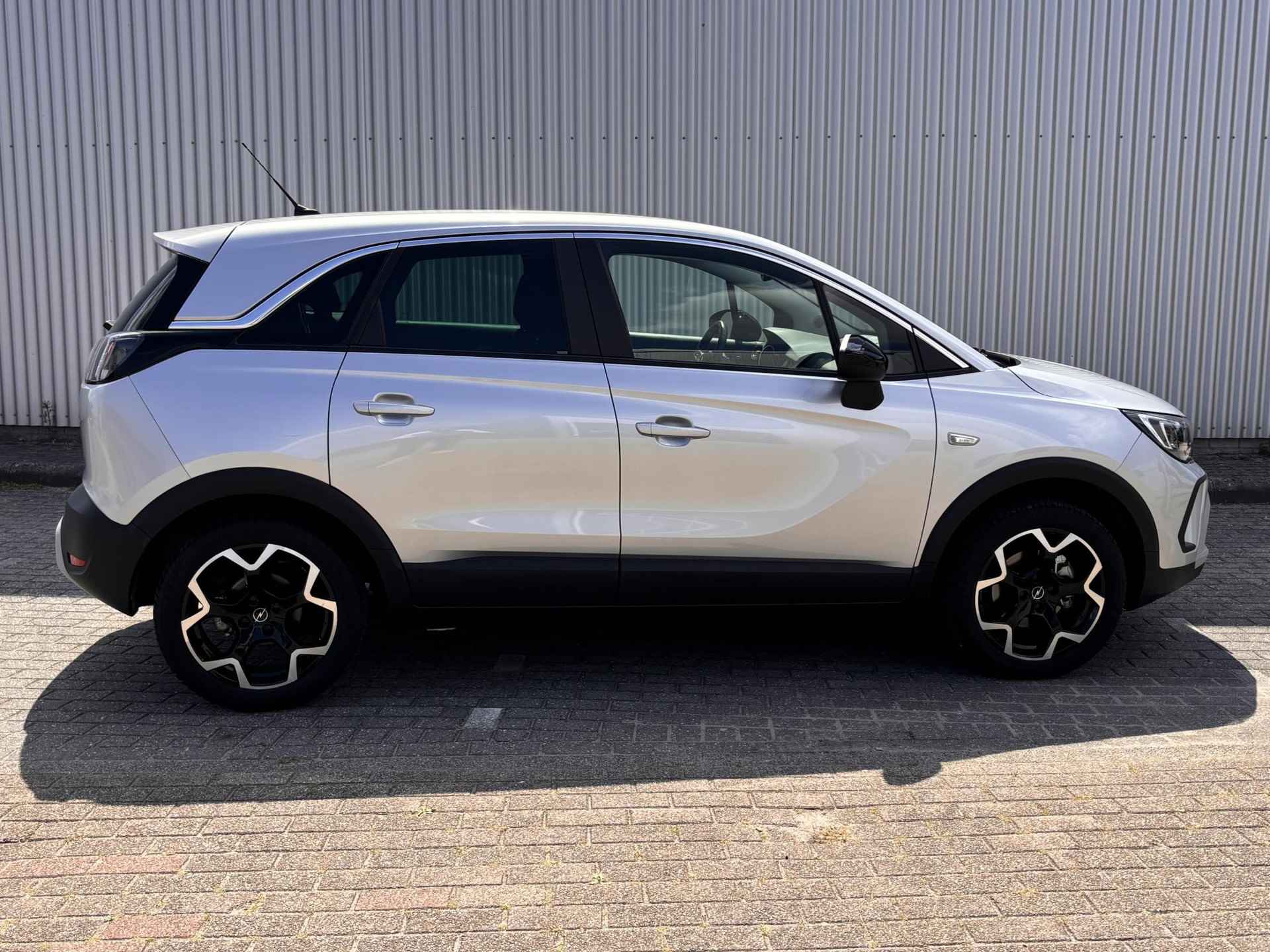 Opel Crossland 1.2 110PK Turbo GS | AGR-comfort Stoelen | Led Verlichting | Dab-radio | Licht Metalen Velgen | - 6/21