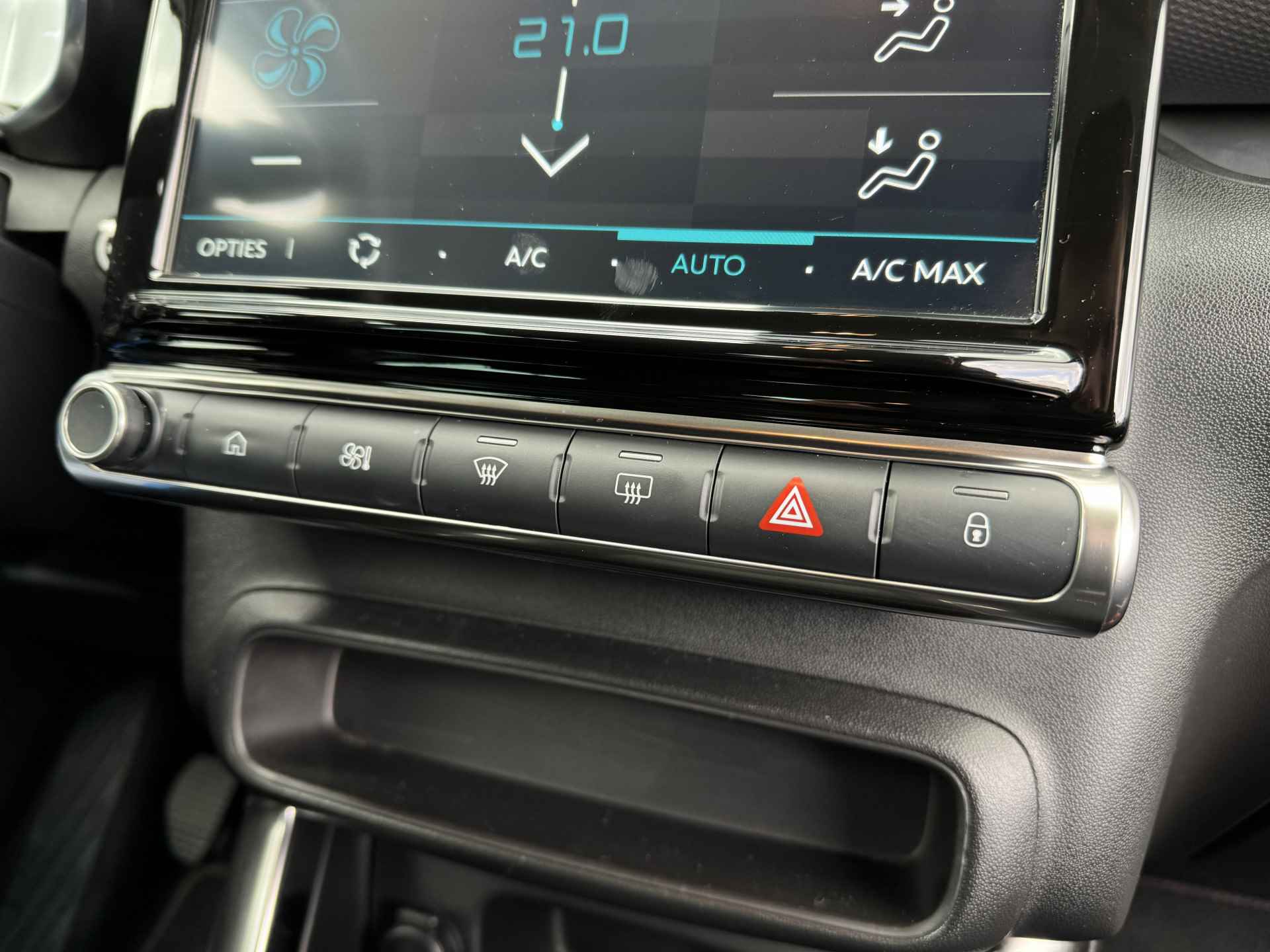Citroën C3 PureTech 110-PK C-Series | Cruise Control | Stoelverwarming | Navi | PDC Achter - 24/41