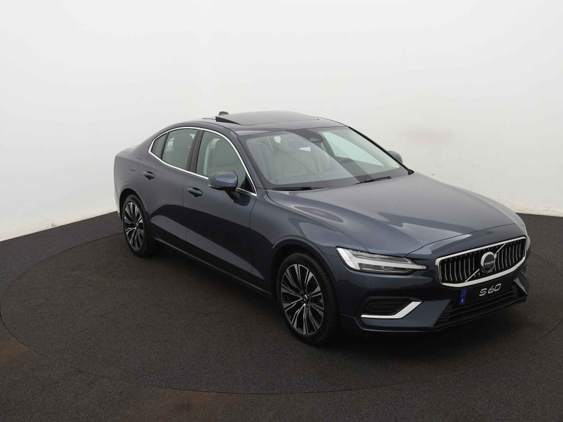 Volvo S60 2.0 B3 Plus Bright | Harman Kardon | Panorama dak | 360 graden c - 11/45