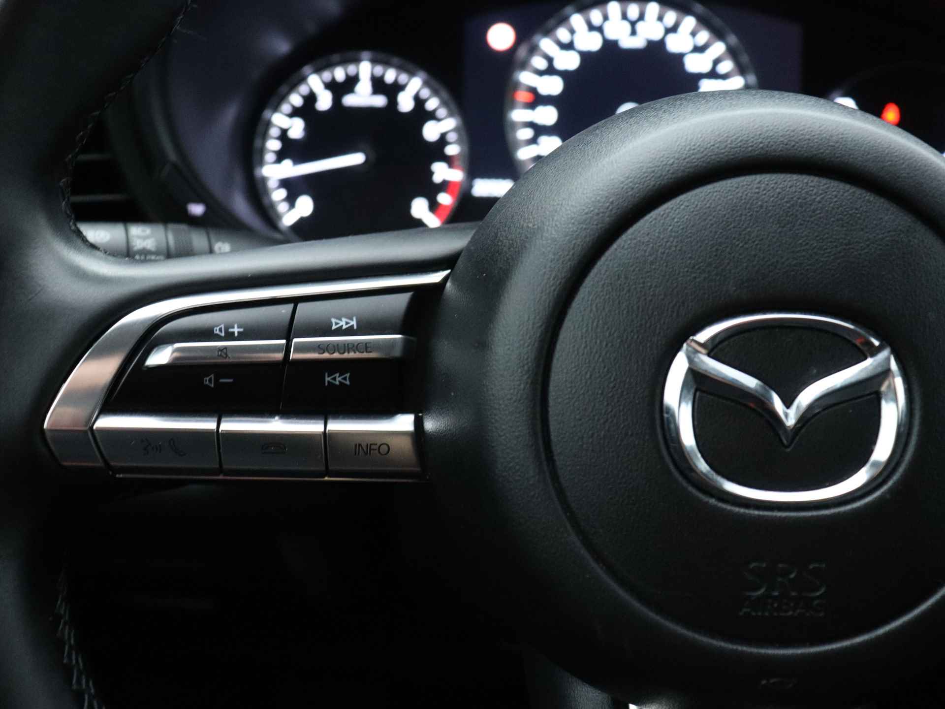Mazda CX-30 2.0 e-SkyActiv-X M Hybrid Homura | Navigatie | Stoelverwarming | Elektrische Achterklep | Camera | Parkeersensoren | - 22/47