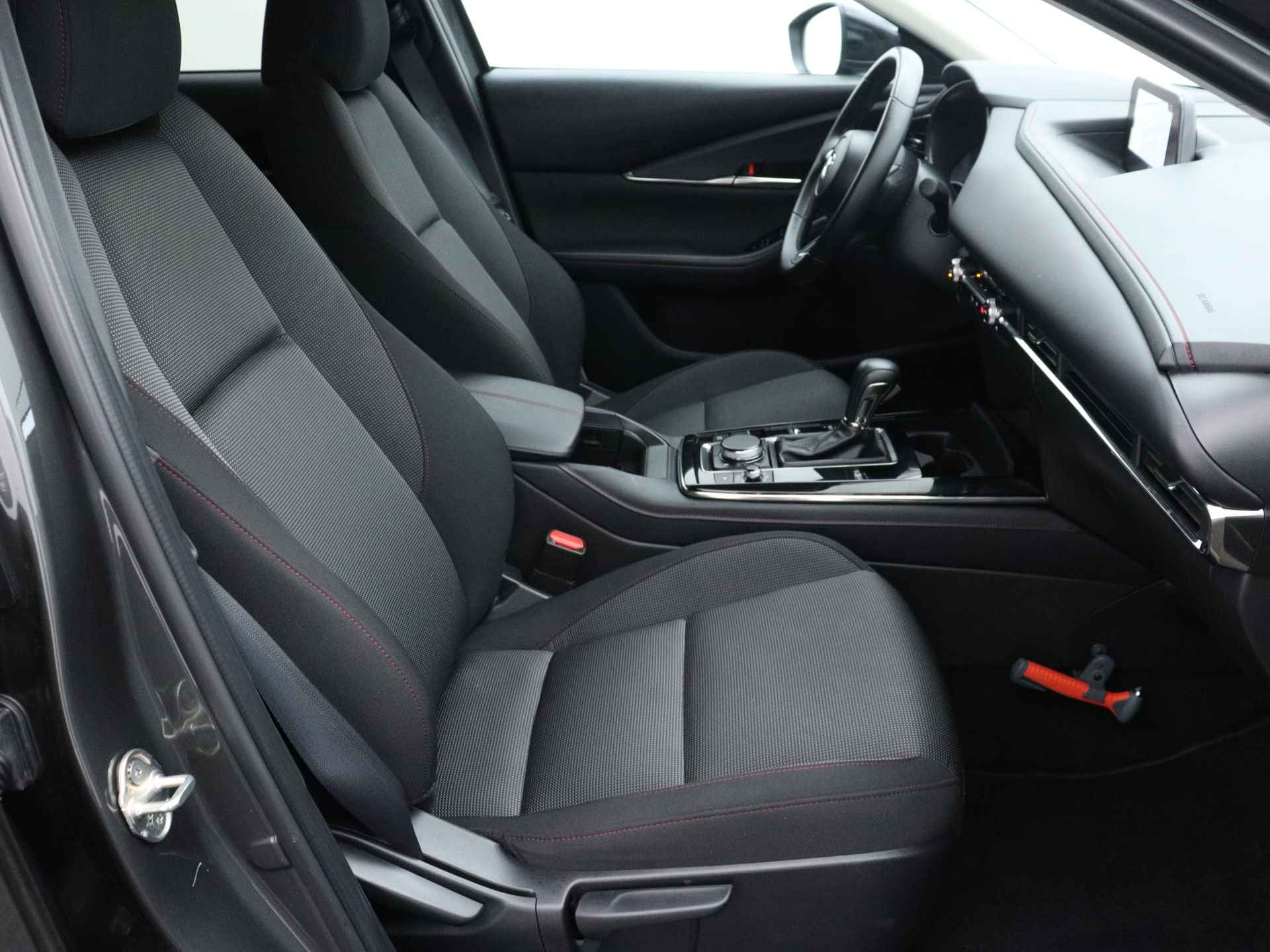 Mazda CX-30 2.0 e-SkyActiv-X M Hybrid Homura | Navigatie | Stoelverwarming | Elektrische Achterklep | Camera | Parkeersensoren | - 31/47