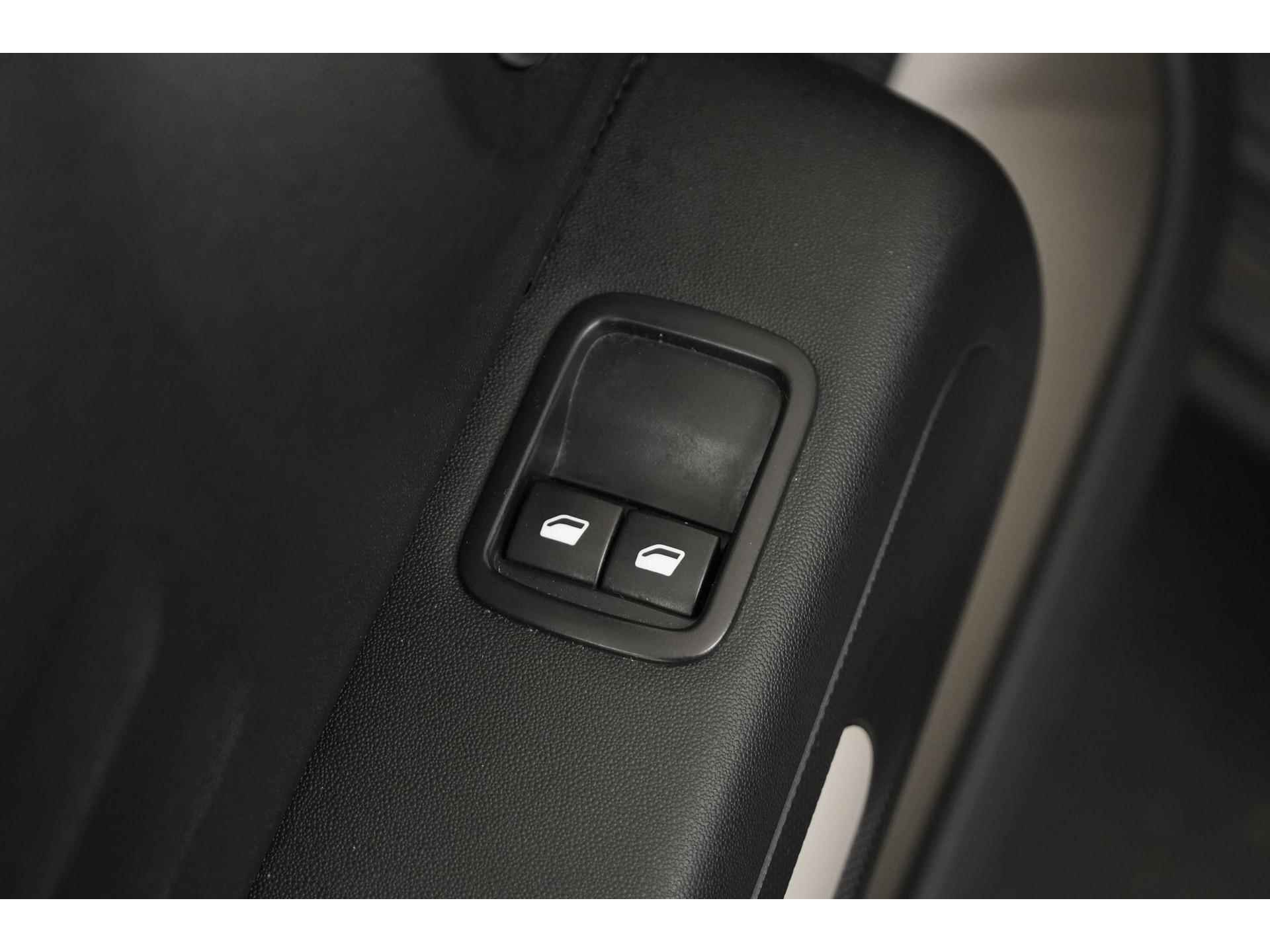 Citroën C3 1.2 PureTech You | Voorstoelen verwarmd | Zondag Open! - 34/38