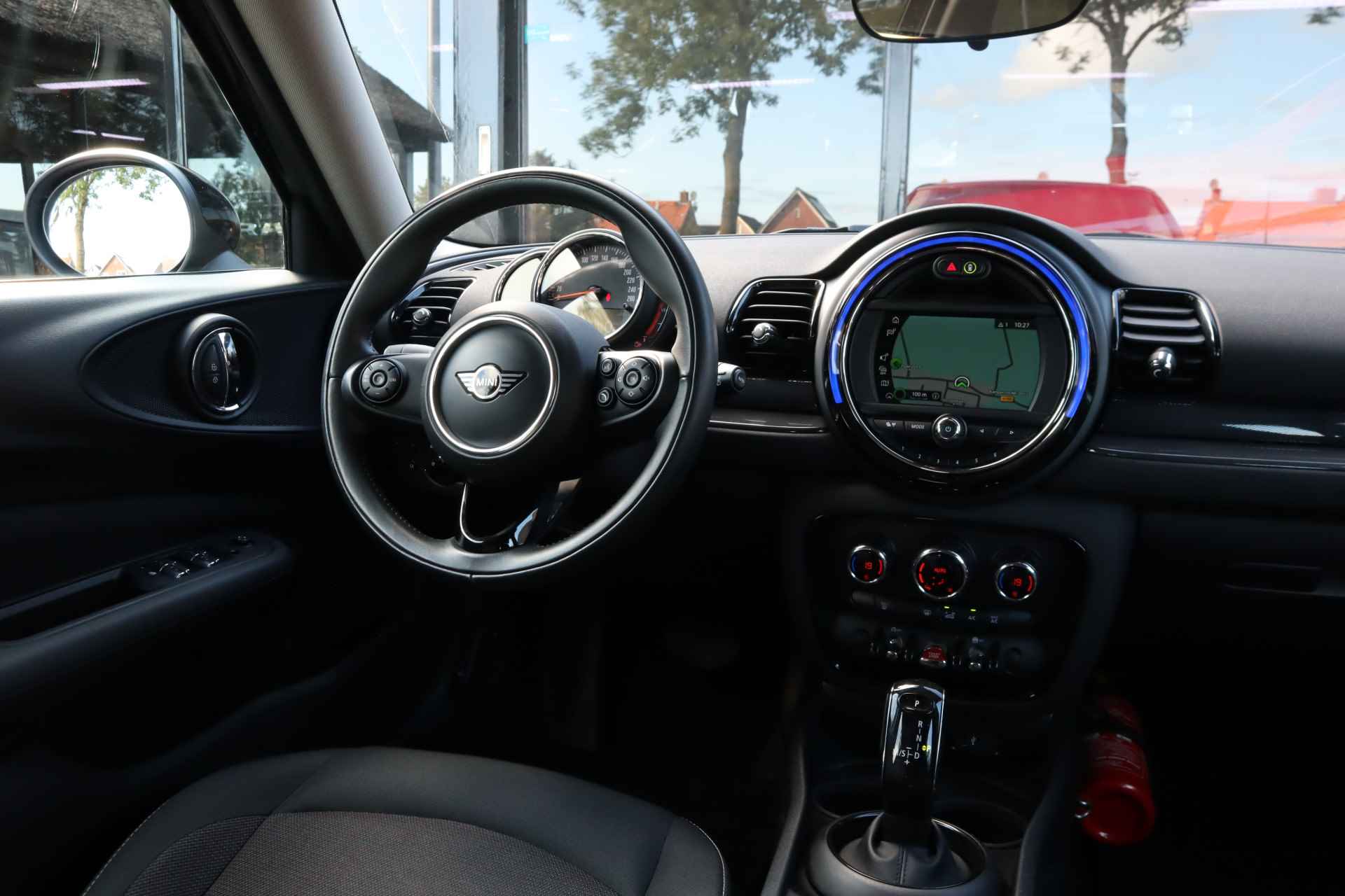 MINI Clubman 1.5 One Business Edition | Automaat | Navigatie | Cruise control - 23/24