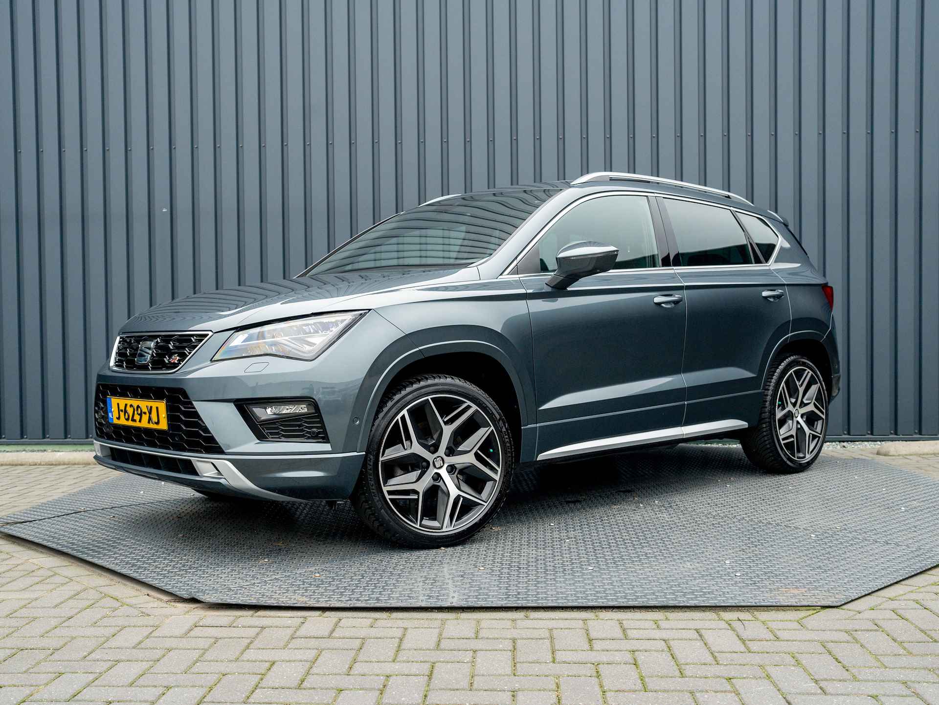 SEAT Ateca 1.5 TSI FR Business Intense | Panodak | Trekhaak wegkl. | Beats | 19'' | Prijs Rijklaar!! - 47/52