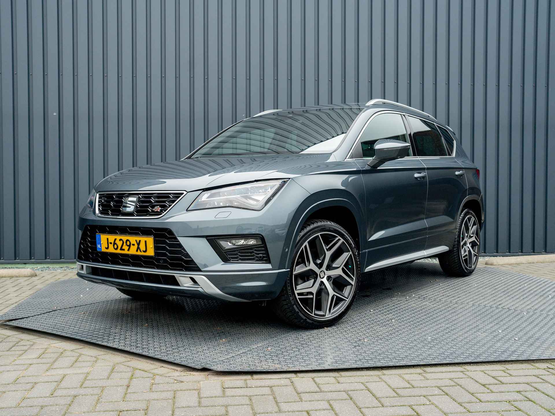 SEAT Ateca 1.5 TSI FR Business Intense | Panodak | Trekhaak wegkl. | Beats | 19'' | Prijs Rijklaar!! - 51/52