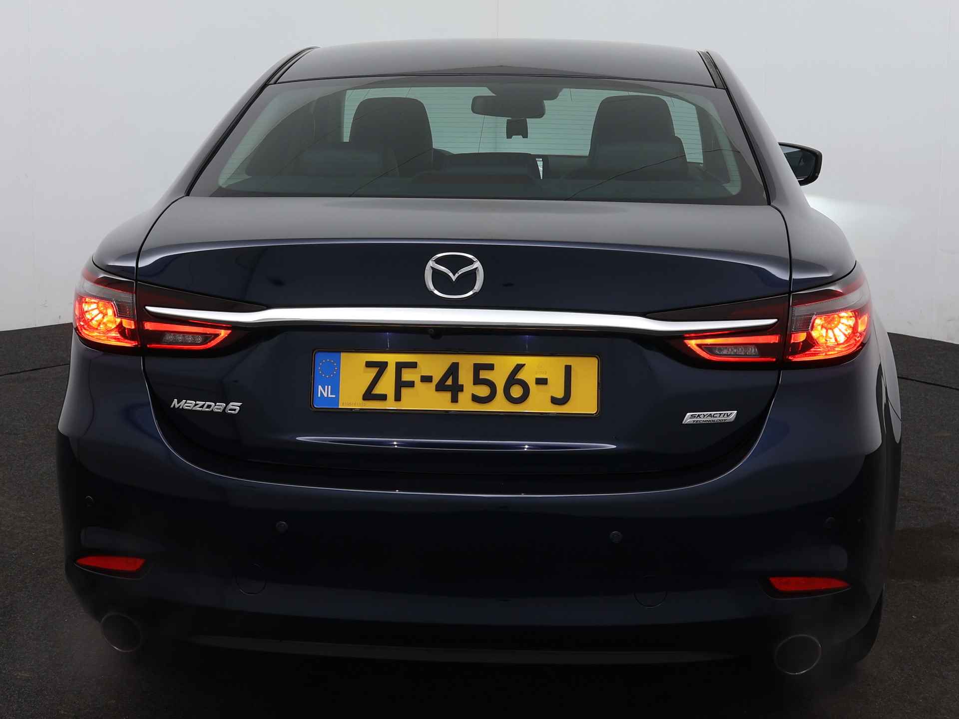 Mazda 6 2.0 SkyActiv-G 165 165 Business Comfort | Navigatie | Achteruitrijcamera | - 28/41