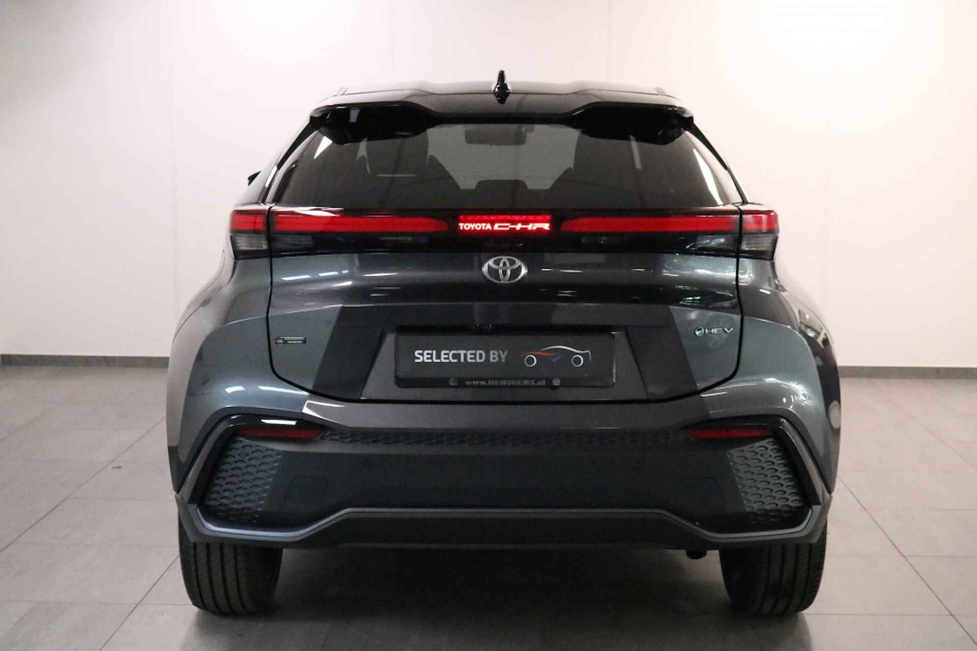 Toyota C-HR Hybrid 140 Executive JBL Two-Tone - 4/39