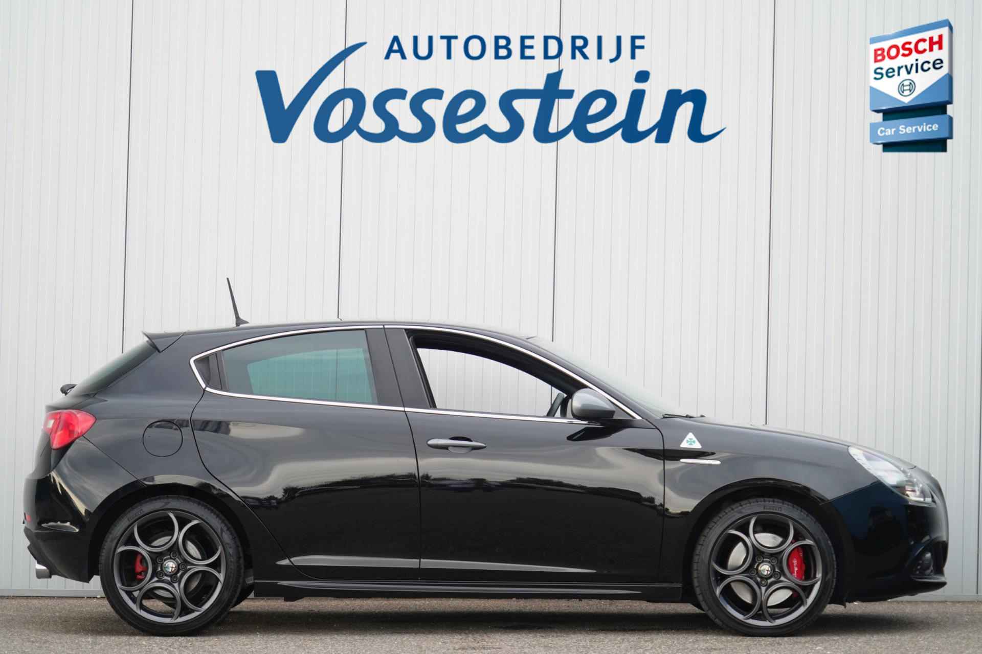 Alfa Romeo Giulietta 1.7 TBi Quadrifoglio Verde / Automaat / Leder&Alcantara / Cruise / Stoelverwarming / 83dkm! - 31/36