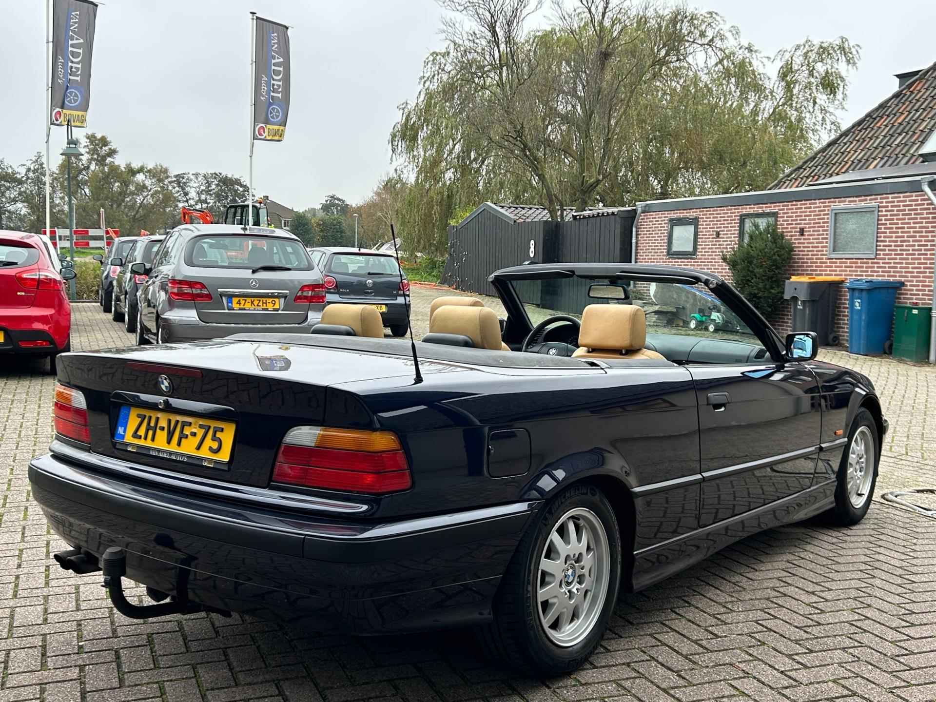 BMW 3-serie Cabrio 320i Executive Aut. Hardtop Elek. Dak Leder Elek. Stoelen+Verw. NAP NL-Auto Nette Staat! - 7/33