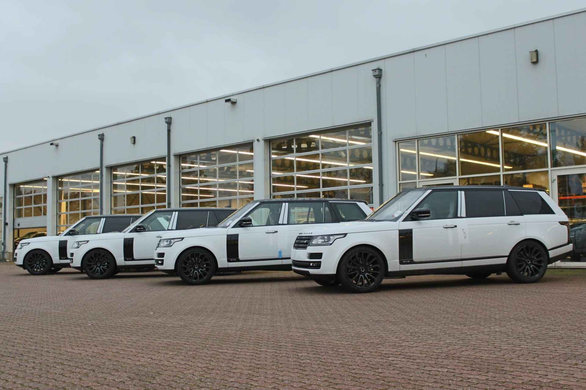 Land Rover Range Rover Sport P460e Dynamic HSE PHEV Direct uit voorraad leverbaar - 29/31